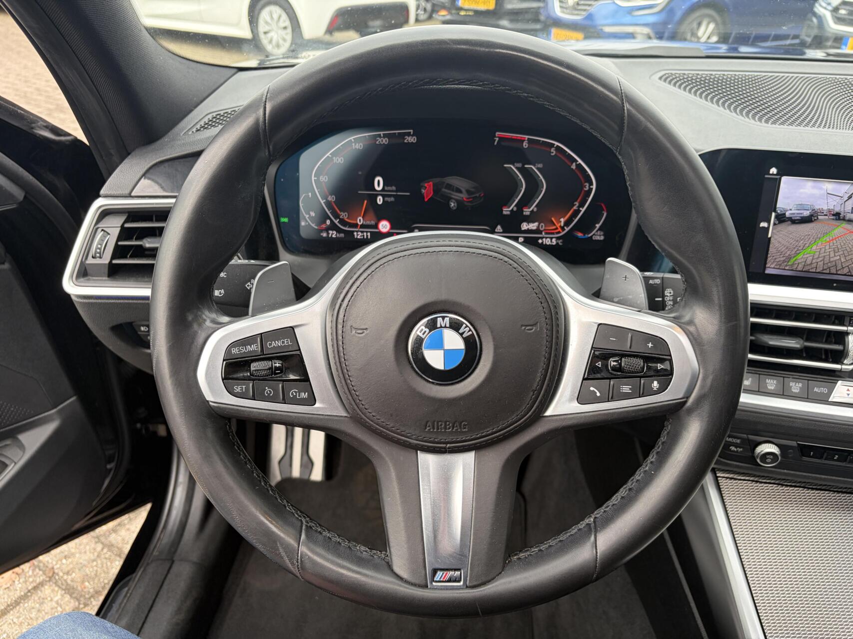 Foto van BMW 330i