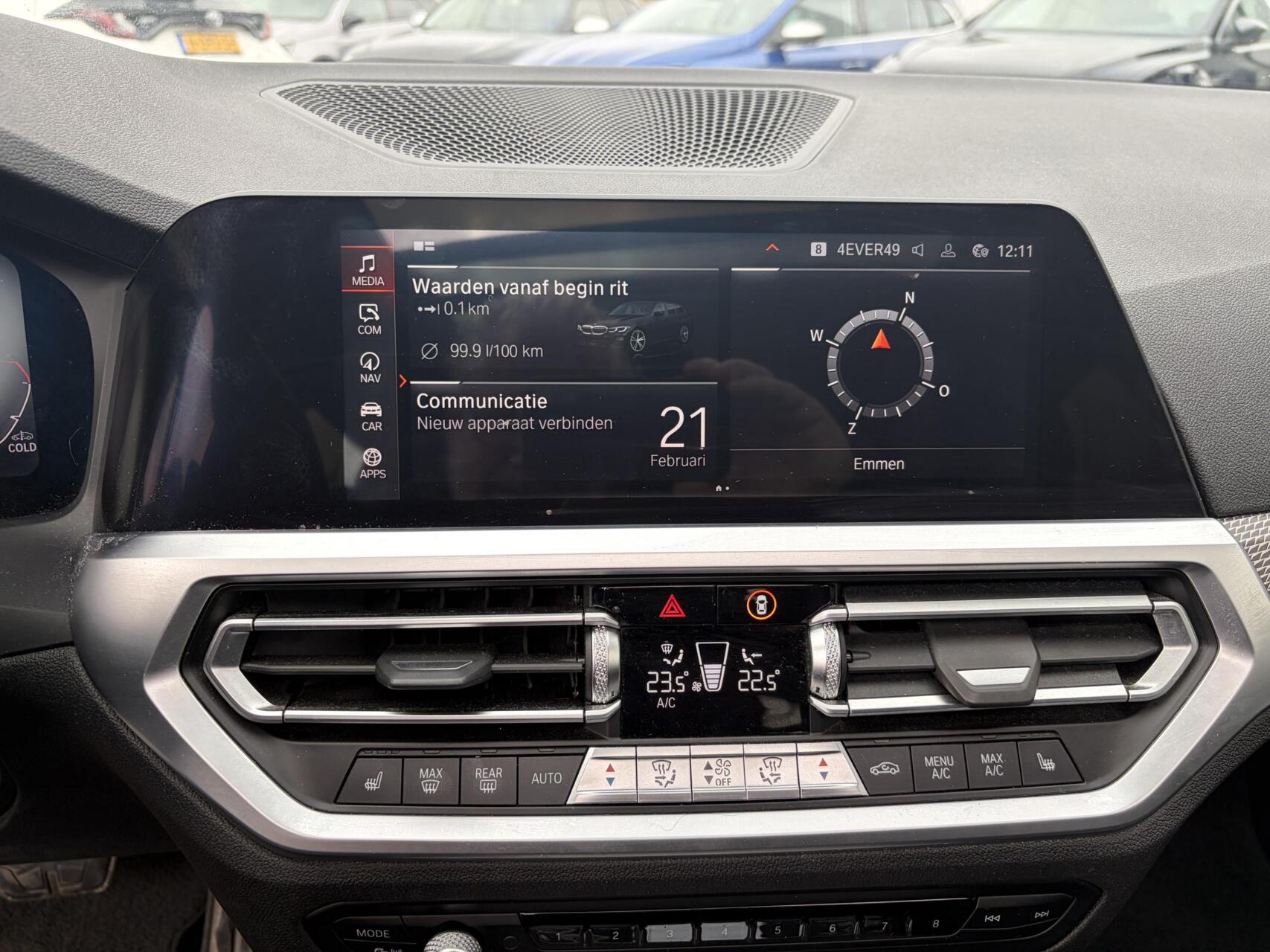 Foto van BMW 330i
