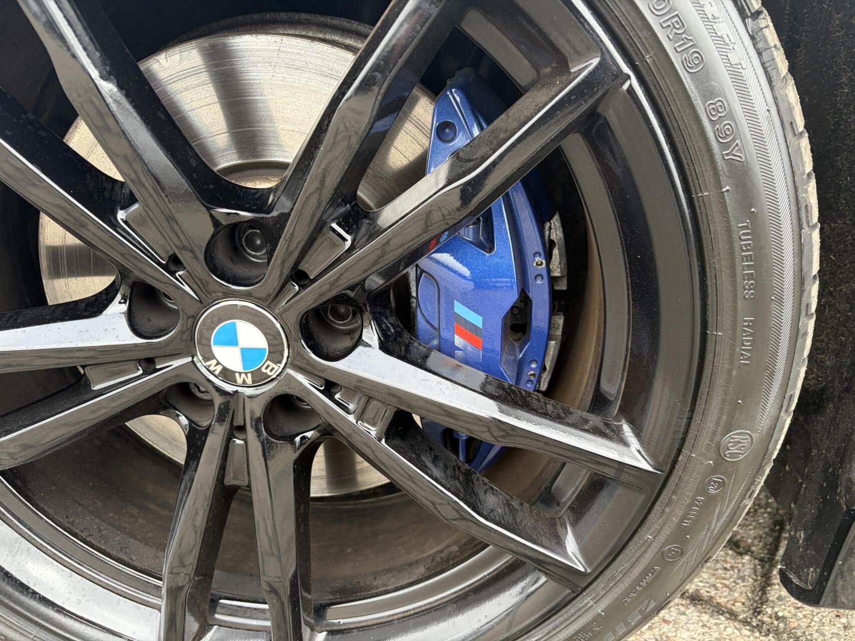 Foto van BMW 330i