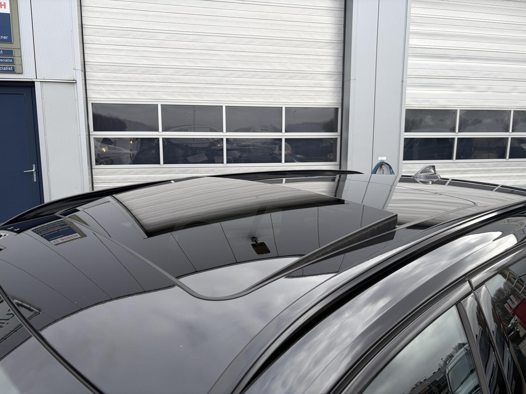 Foto van BMW 330i