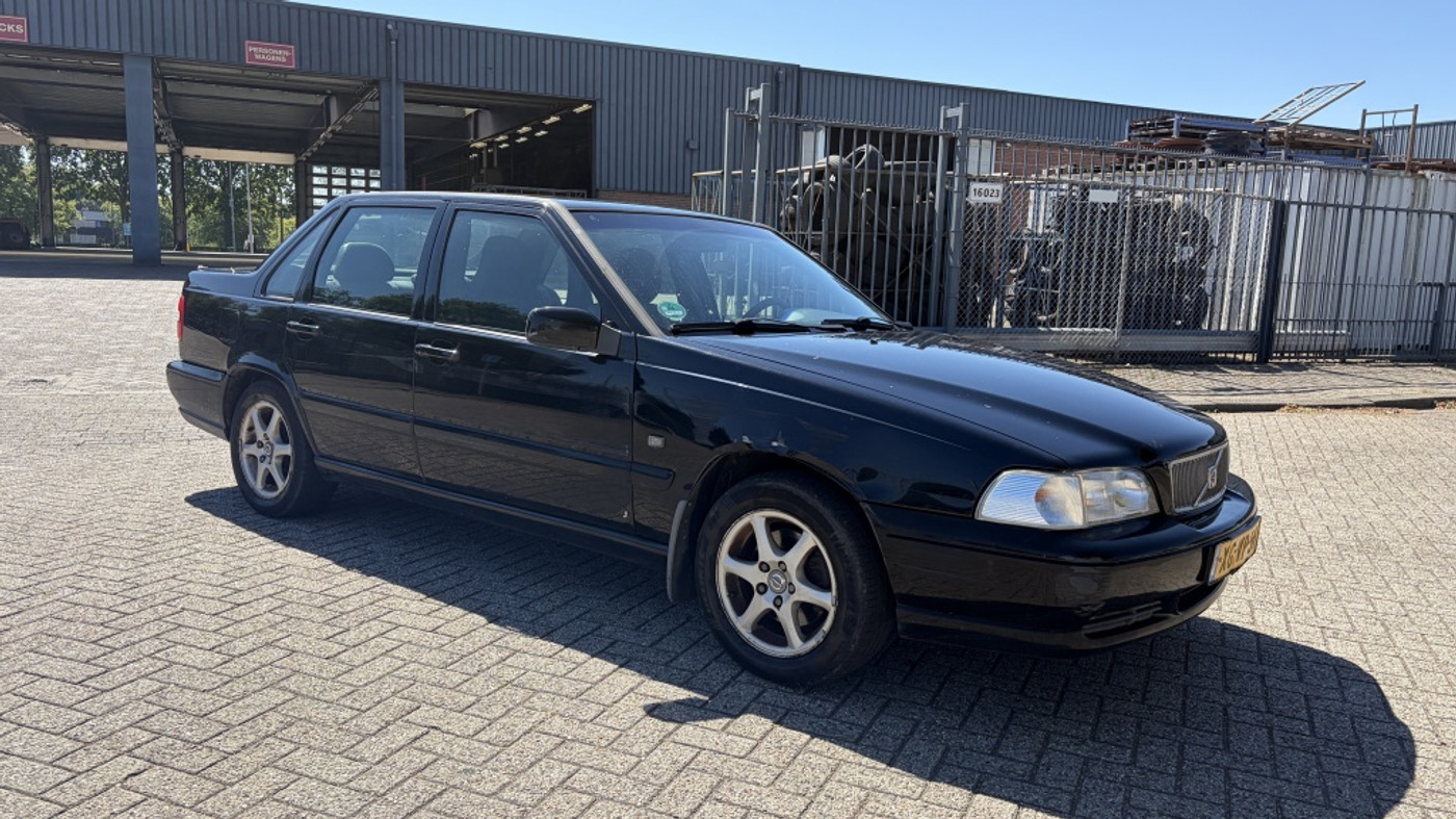 Foto van Volvo S70