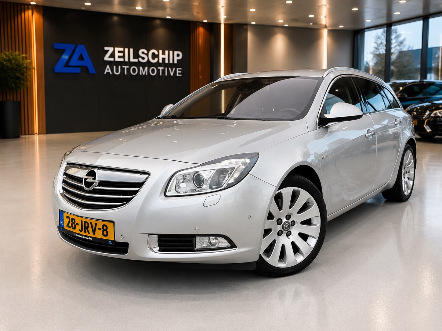 Opel Insignia 2.0 T Cosmo 2009 - voorkant