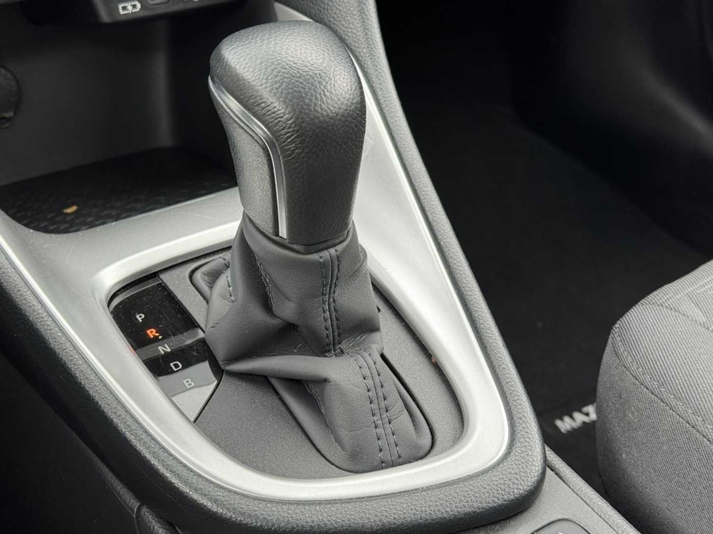 Foto van Mazda Mazda2 Hybrid