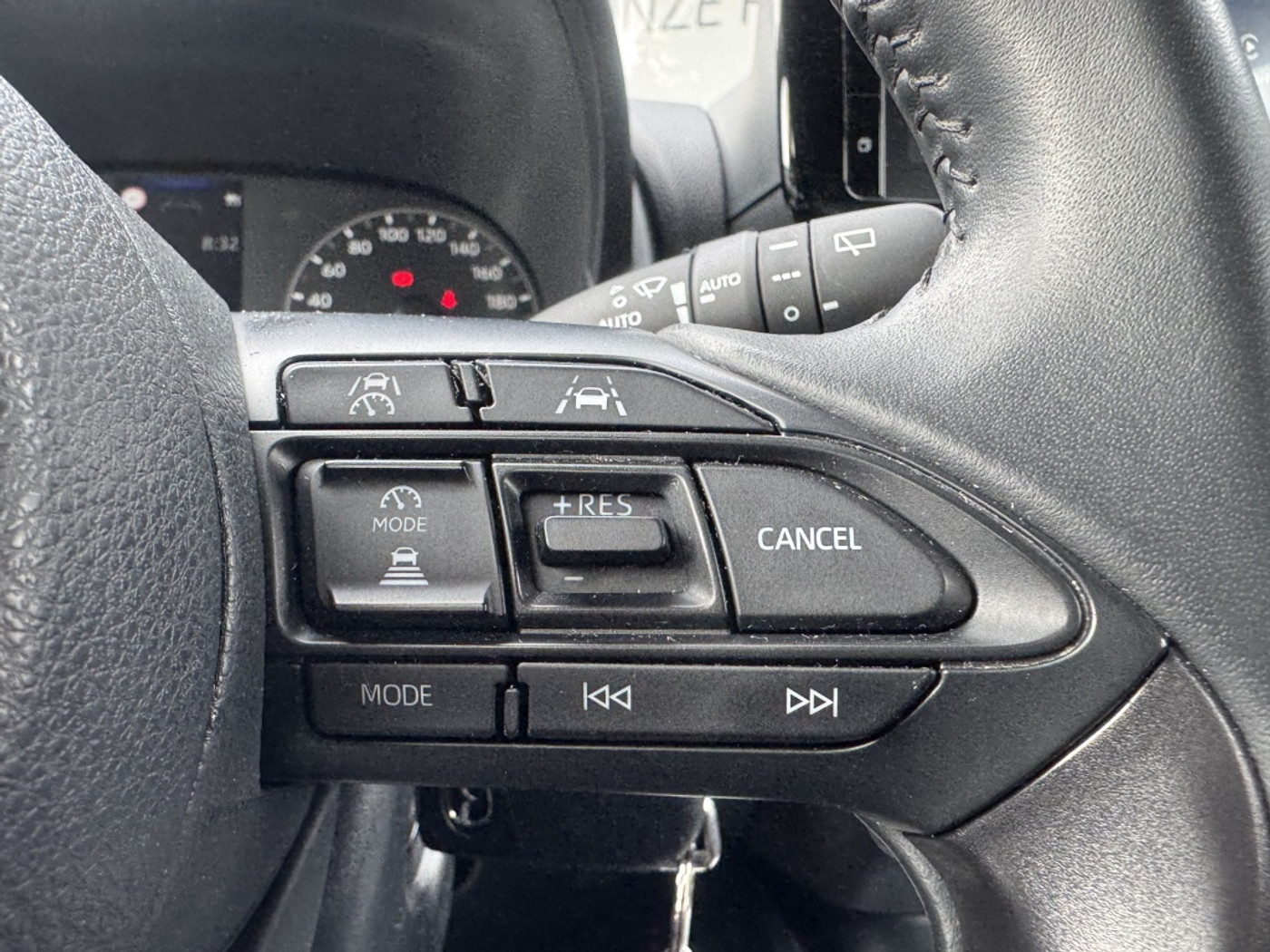 Foto van Mazda Mazda2 Hybrid