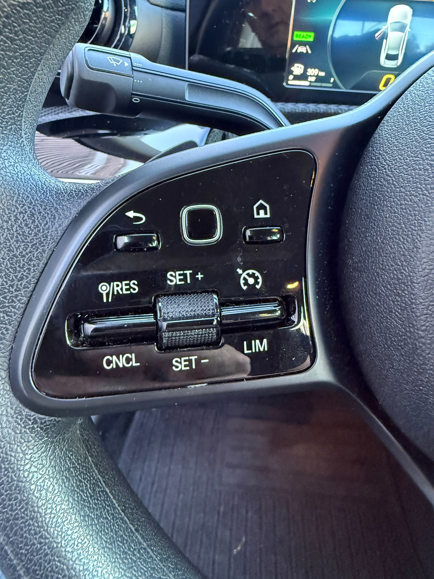 Foto van Mercedes-Benz A 250 E