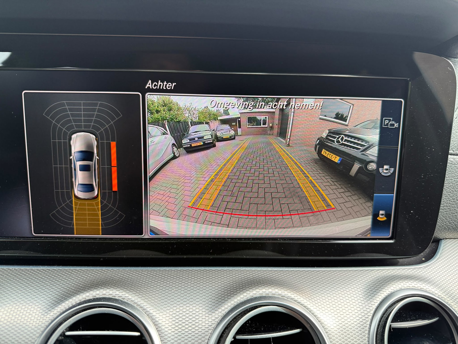 Foto van Mercedes-Benz E 220 D