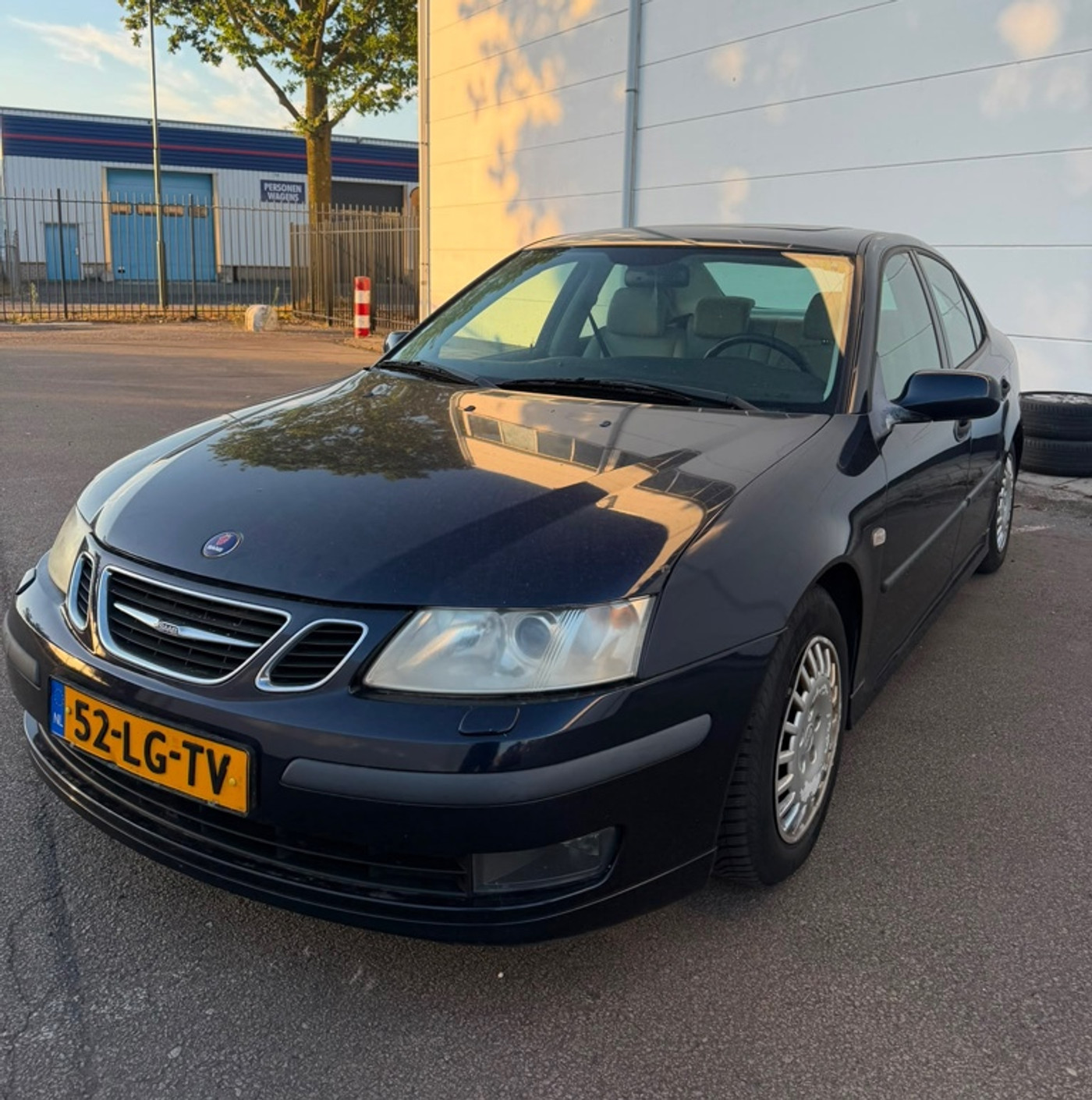 Saab Saab 9-3 2.0t Vector Nap Airco APK 30-05-2027 Pano Leder 2003 - voorkant