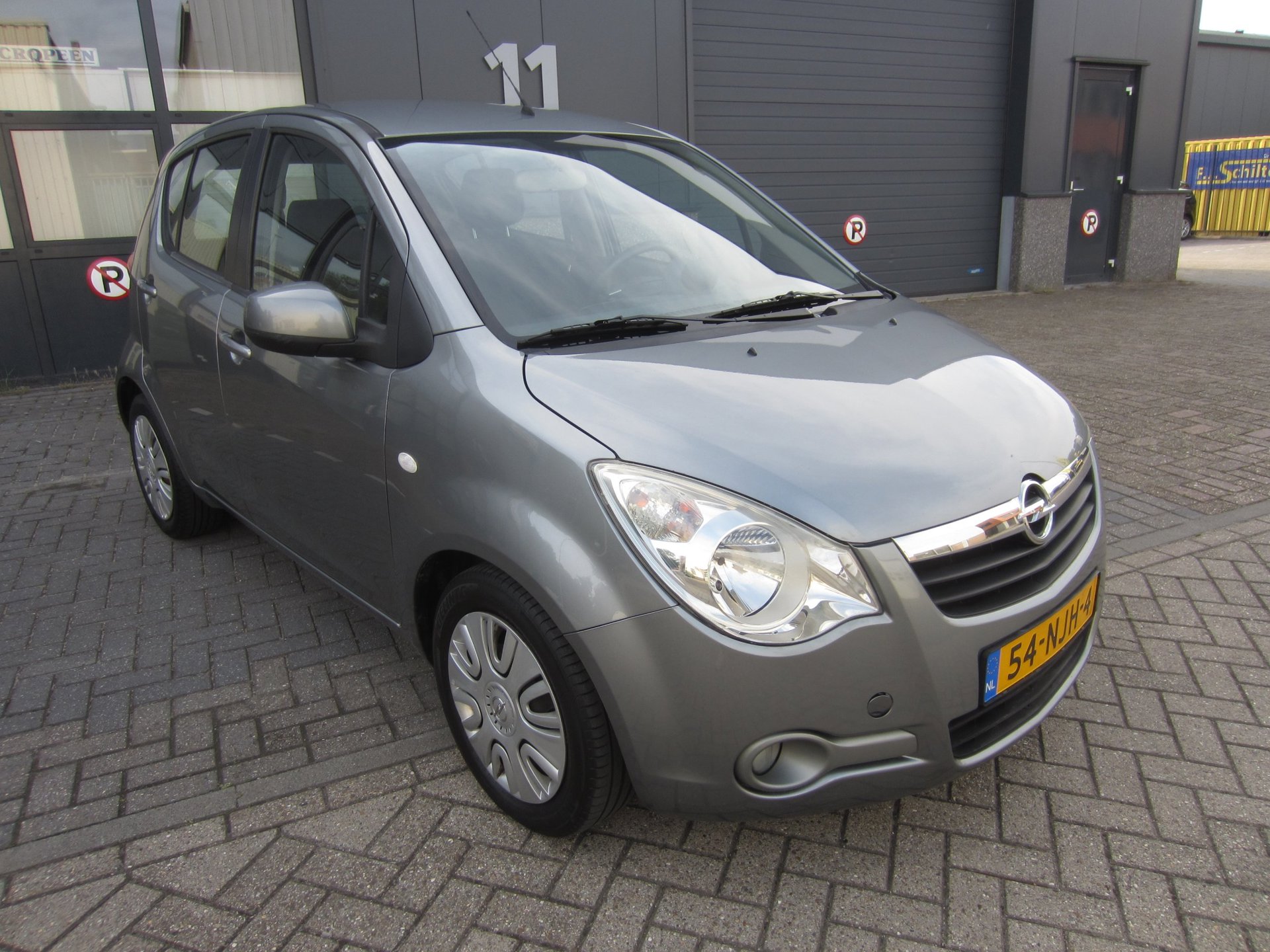 Foto van Opel Agila