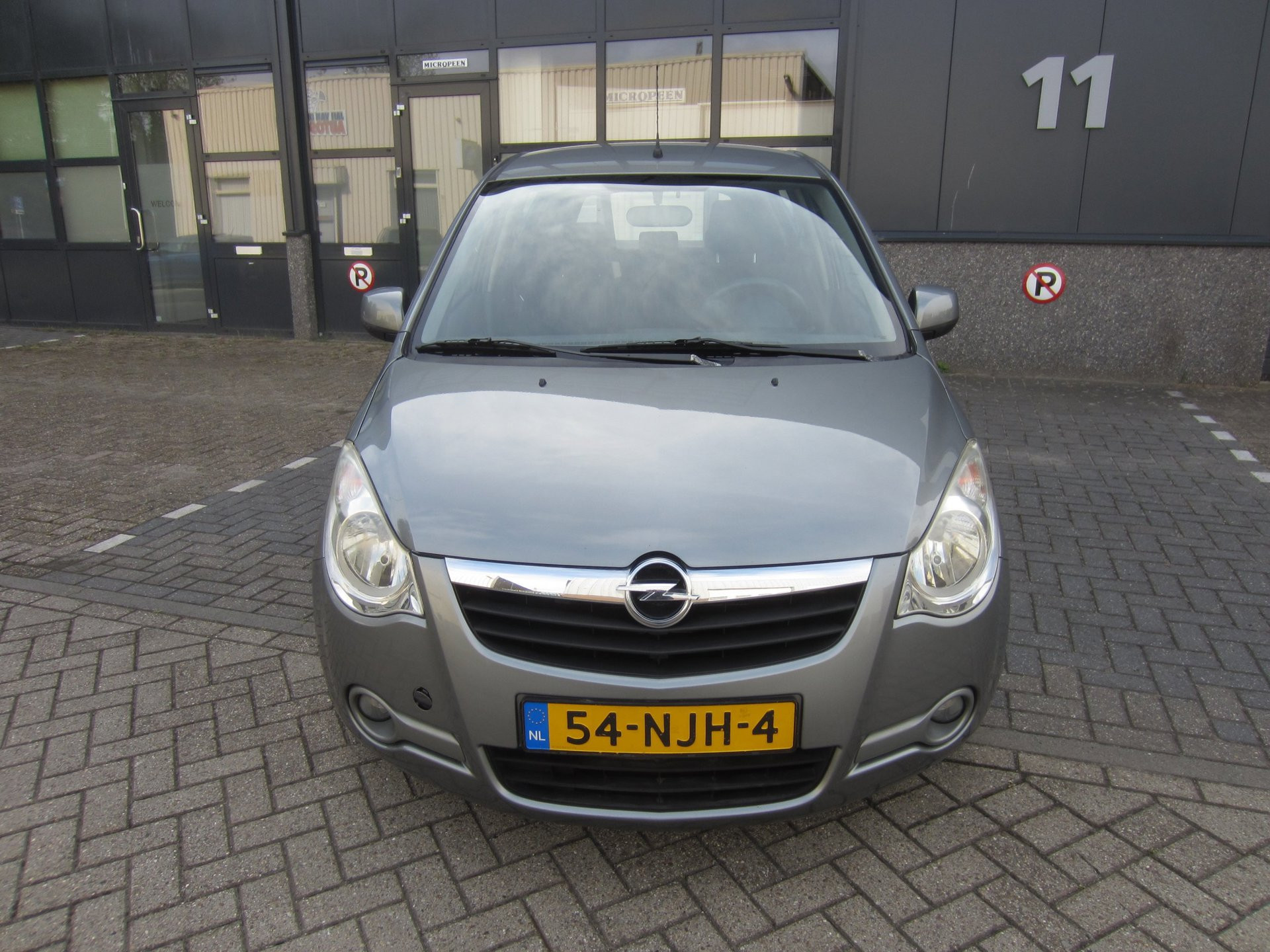 Foto van Opel Agila
