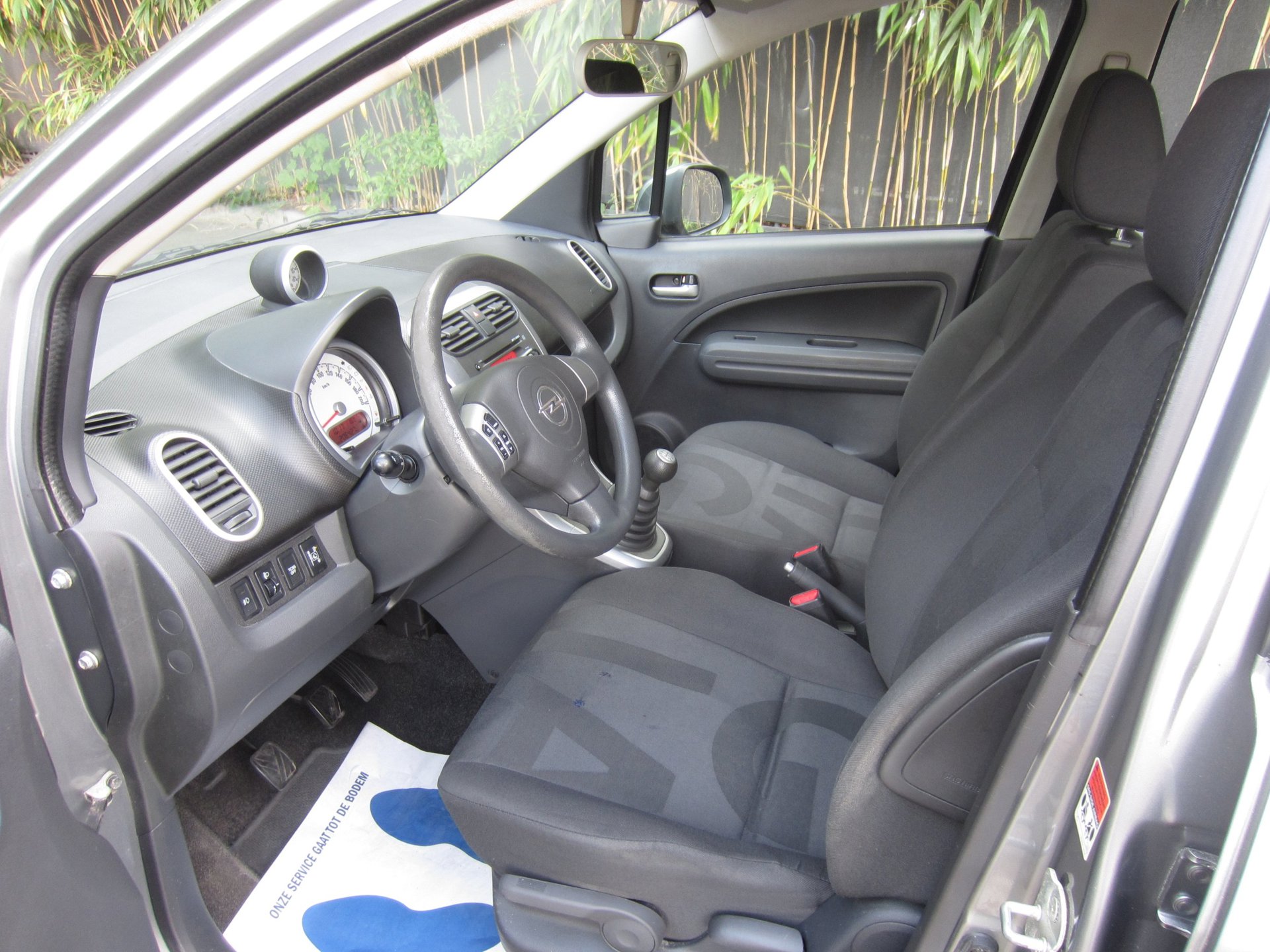 Foto van Opel Agila