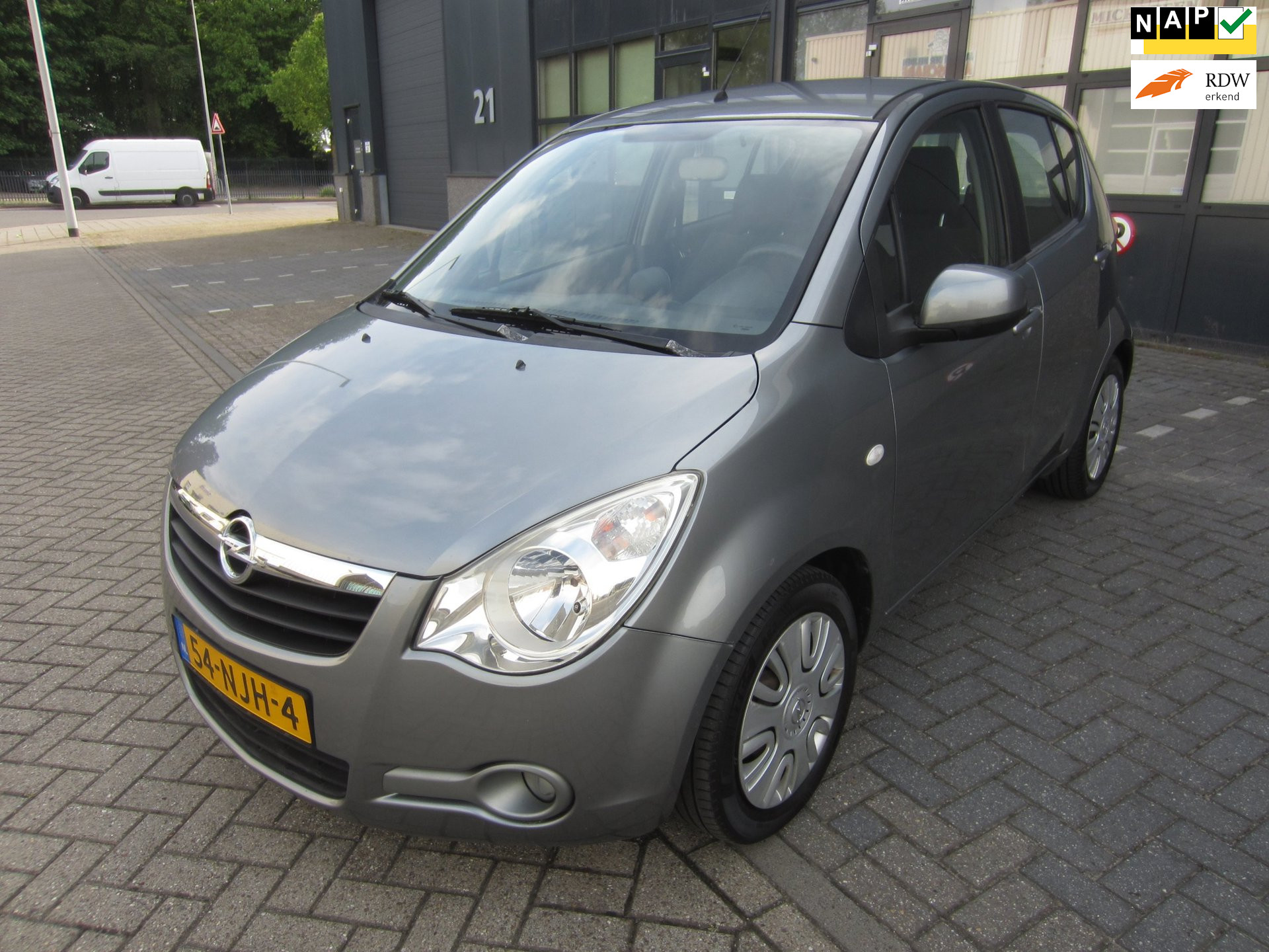 Opel Agila 1.0 Edition LPG 2010 Airco NAP! APK! 2010 - voorkant