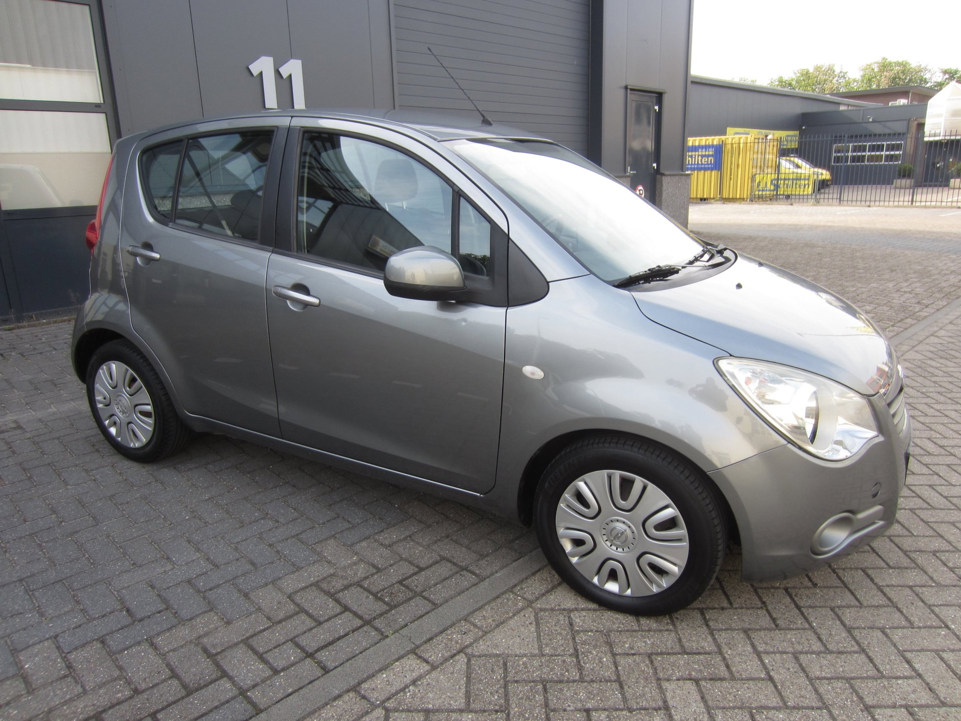 Foto van Opel Agila