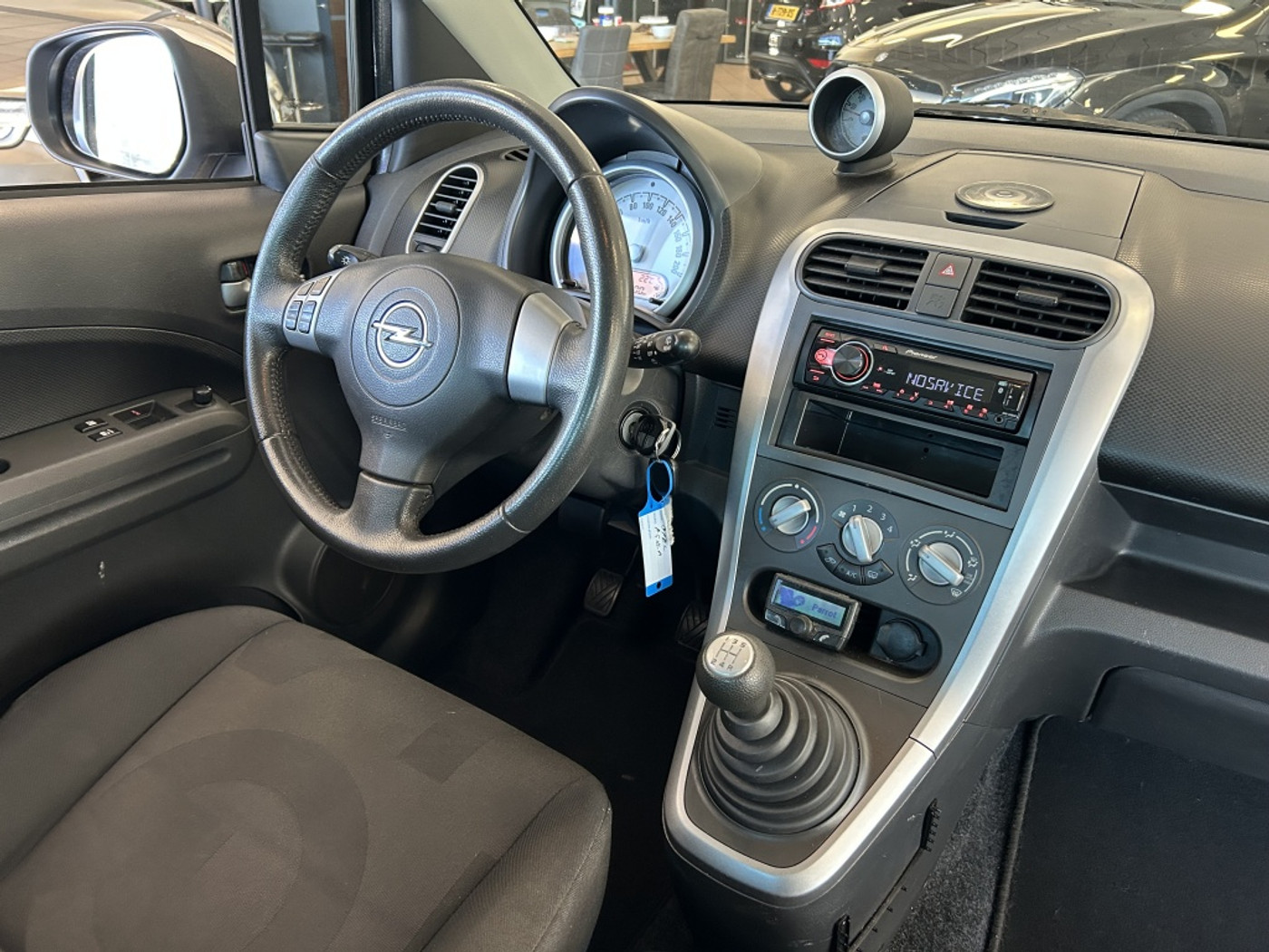 Foto van Opel Agila