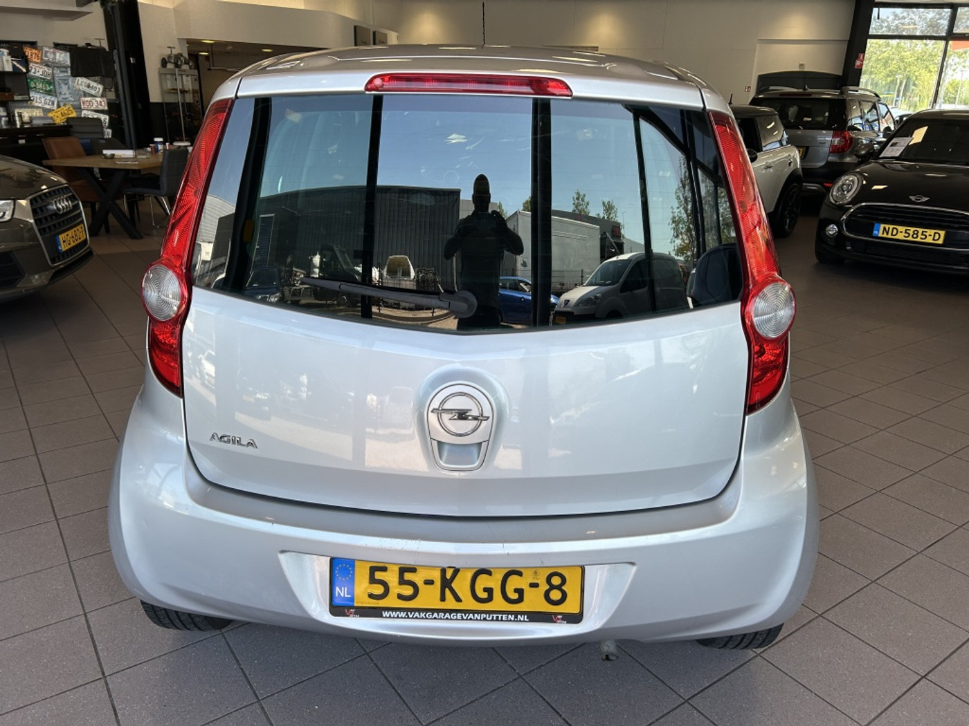 Foto van Opel Agila