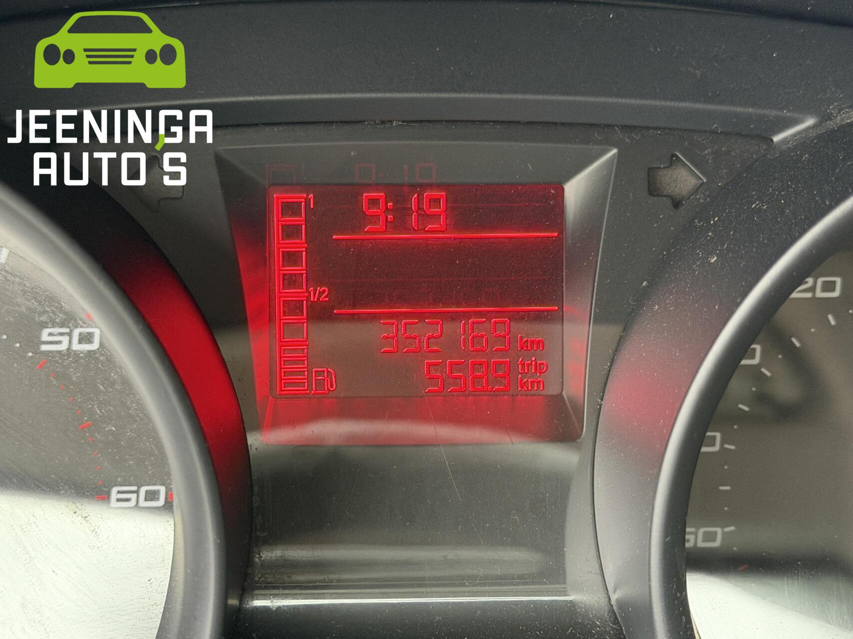 Foto van Seat Ibiza ST