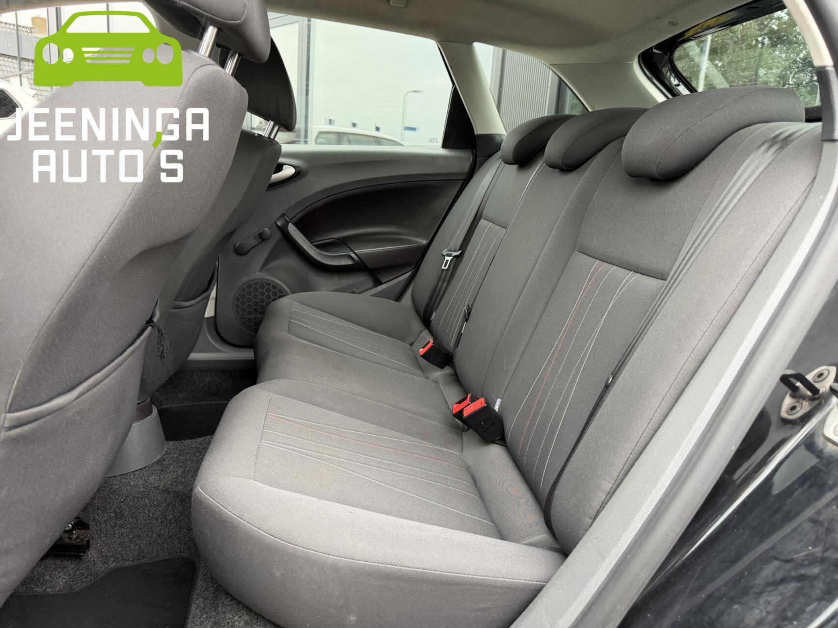 Foto van Seat Ibiza ST