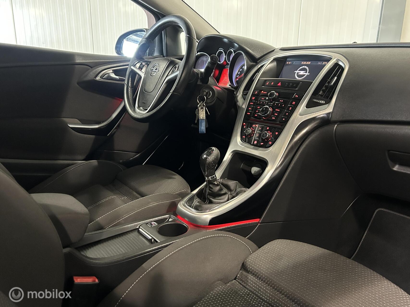 Foto van Opel Astra GTC