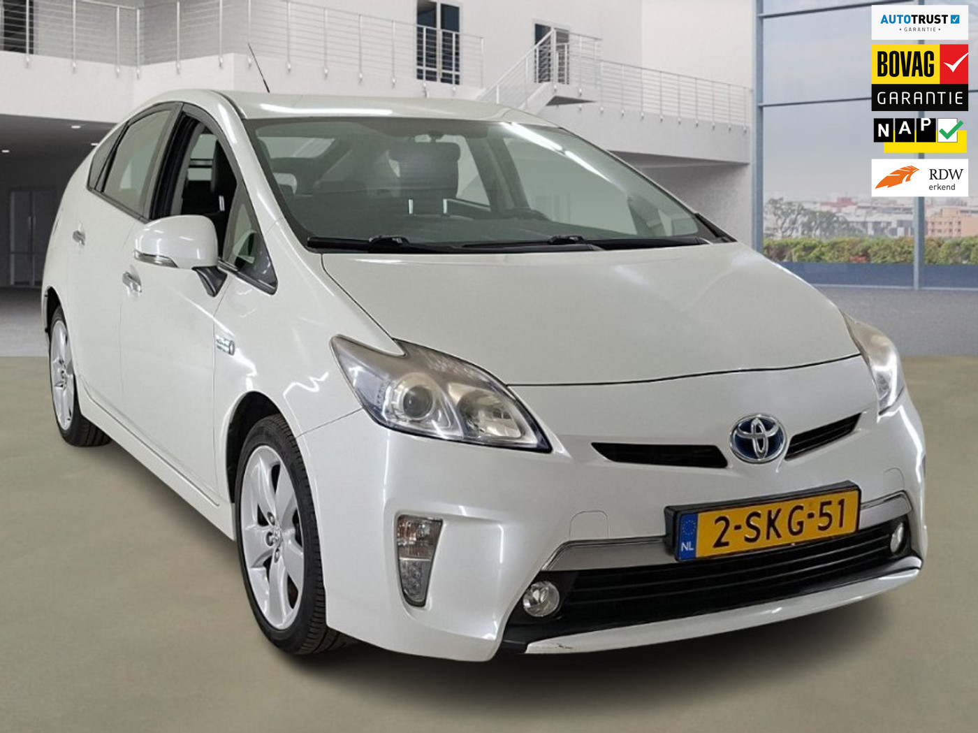 Toyota Toyota Prius Plug-in Hybrid 1.8 Plug-in Aspiration Automaat +NAP NL-auto 2013 - voorkant