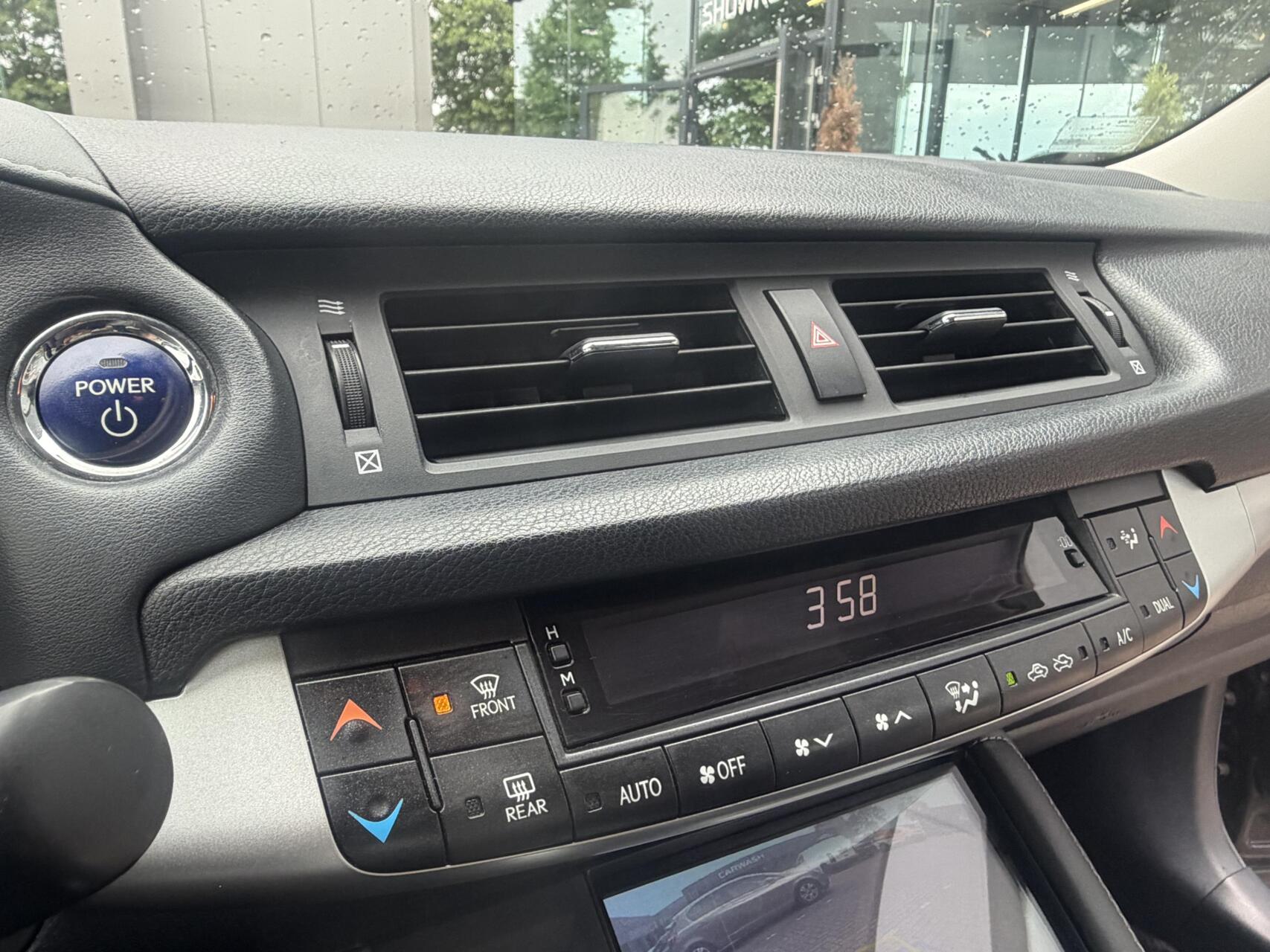 Foto van Lexus Lexus Ct200h