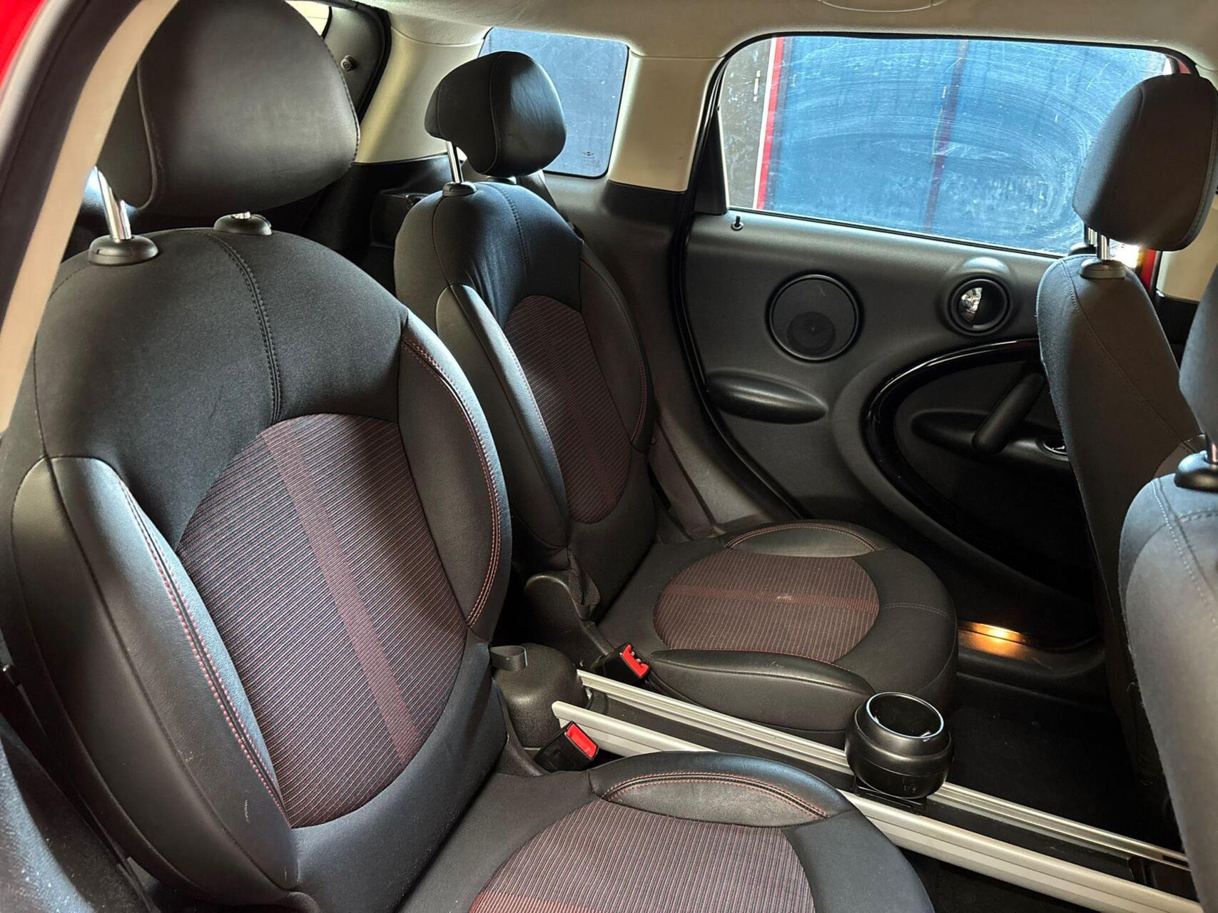 Foto van Mini Cooper S Countryman