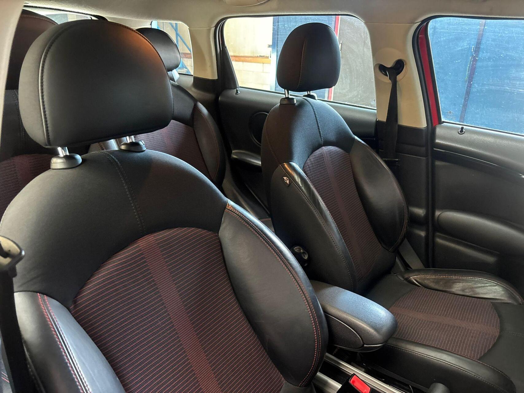 Foto van Mini Cooper S Countryman