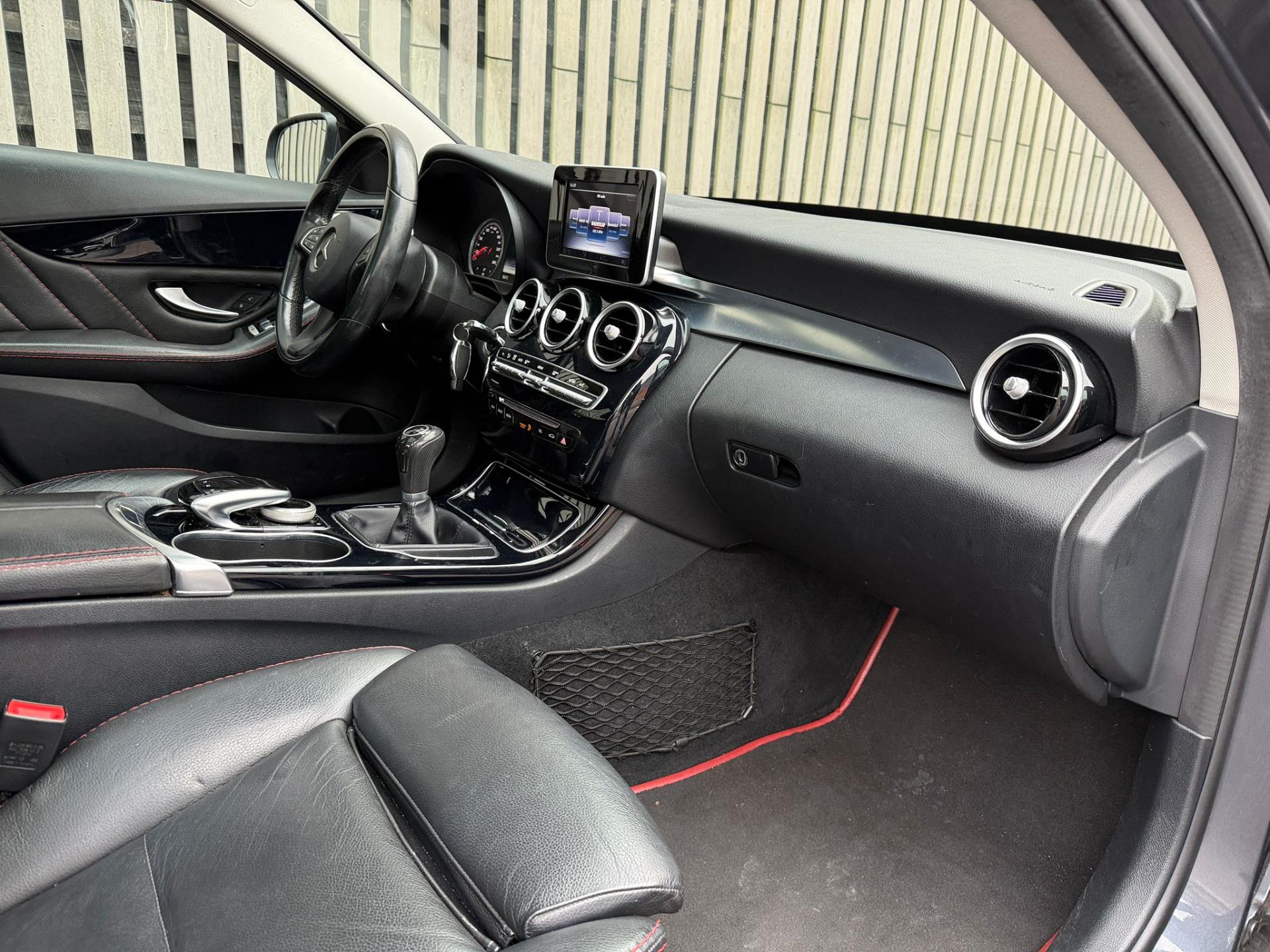 Foto van Mercedes-Benz C 180