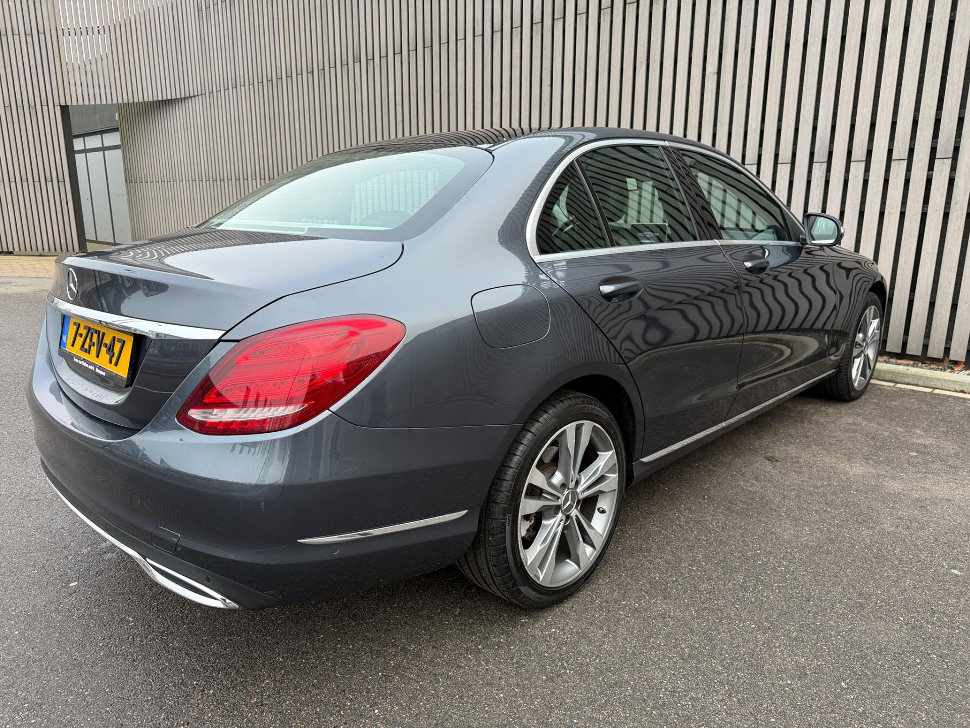 Foto van Mercedes-Benz C 180