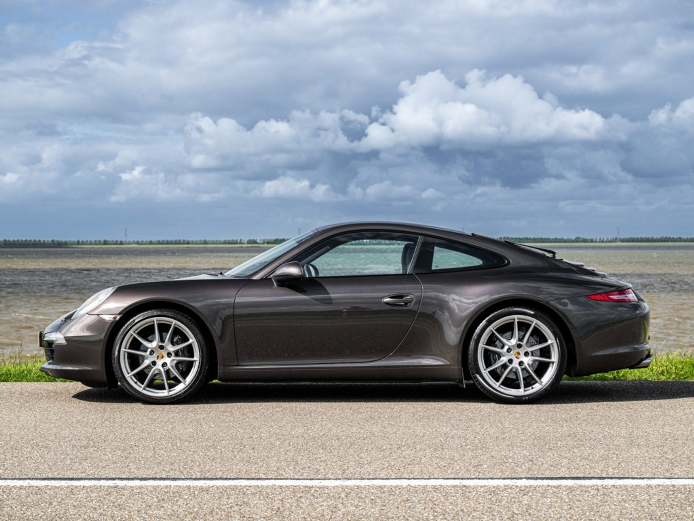 Foto van Porsche 911 Carrera