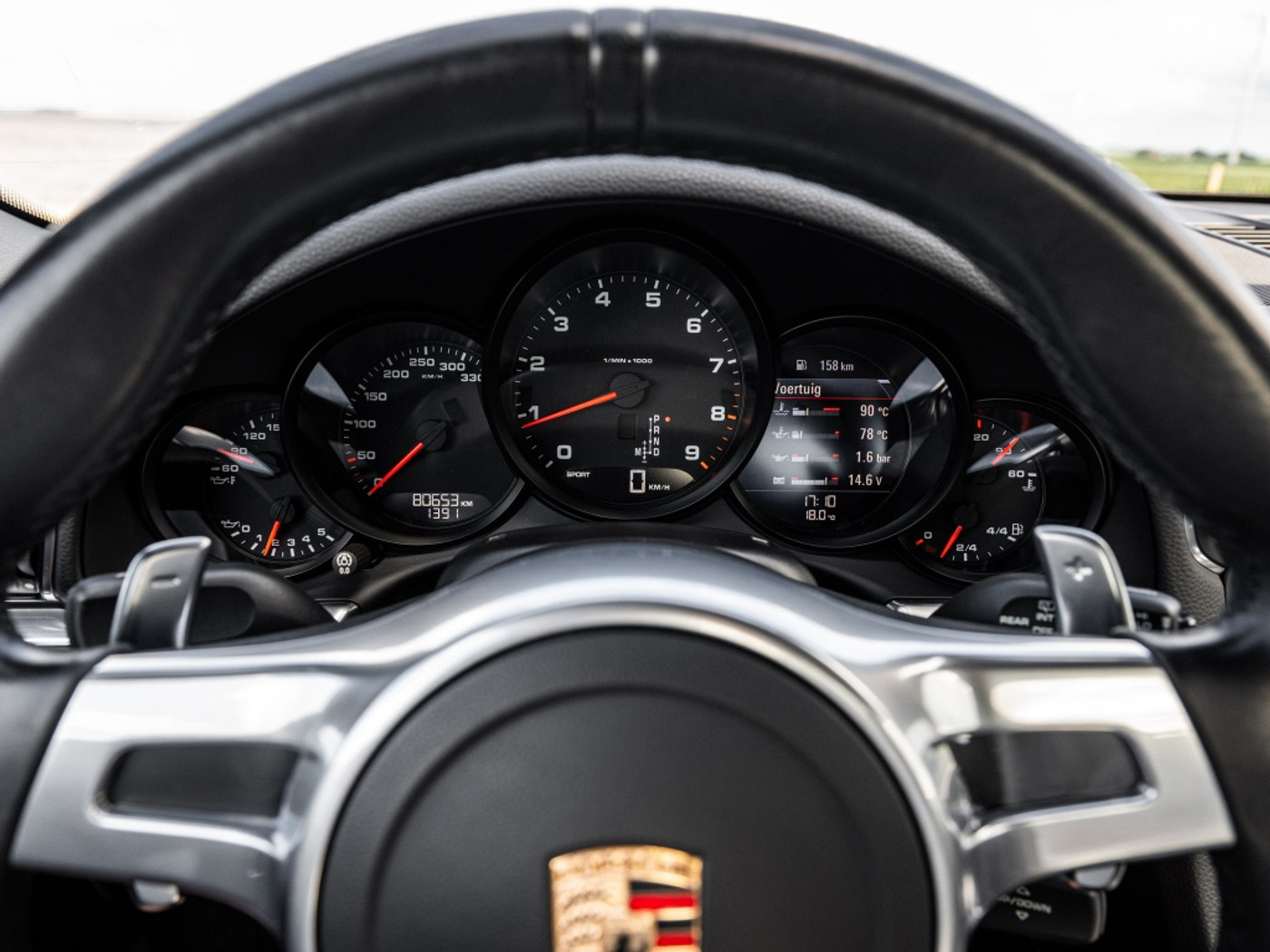 Foto van Porsche 911 Carrera