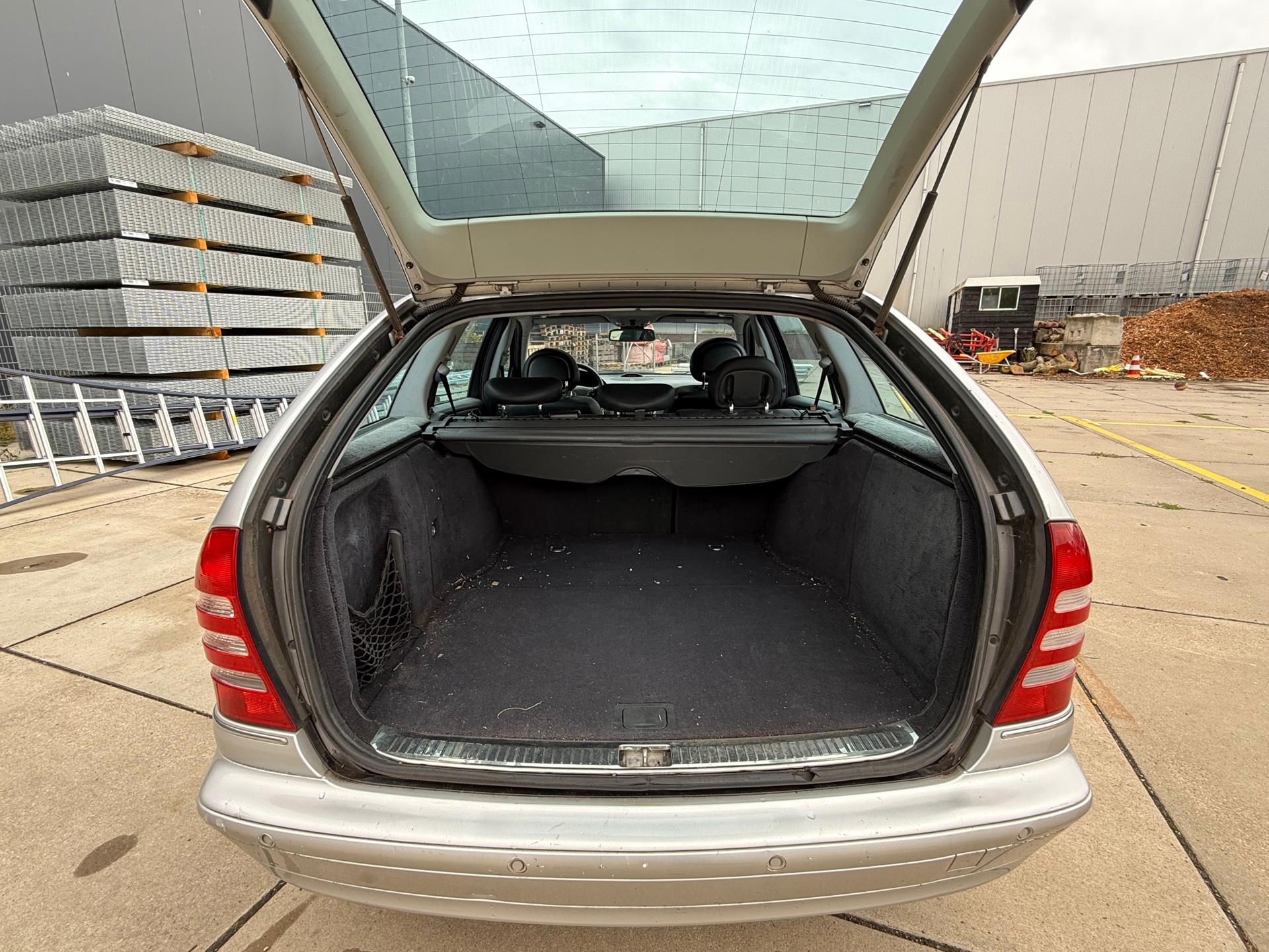 Foto van Mercedes-Benz C 200 Kompressor