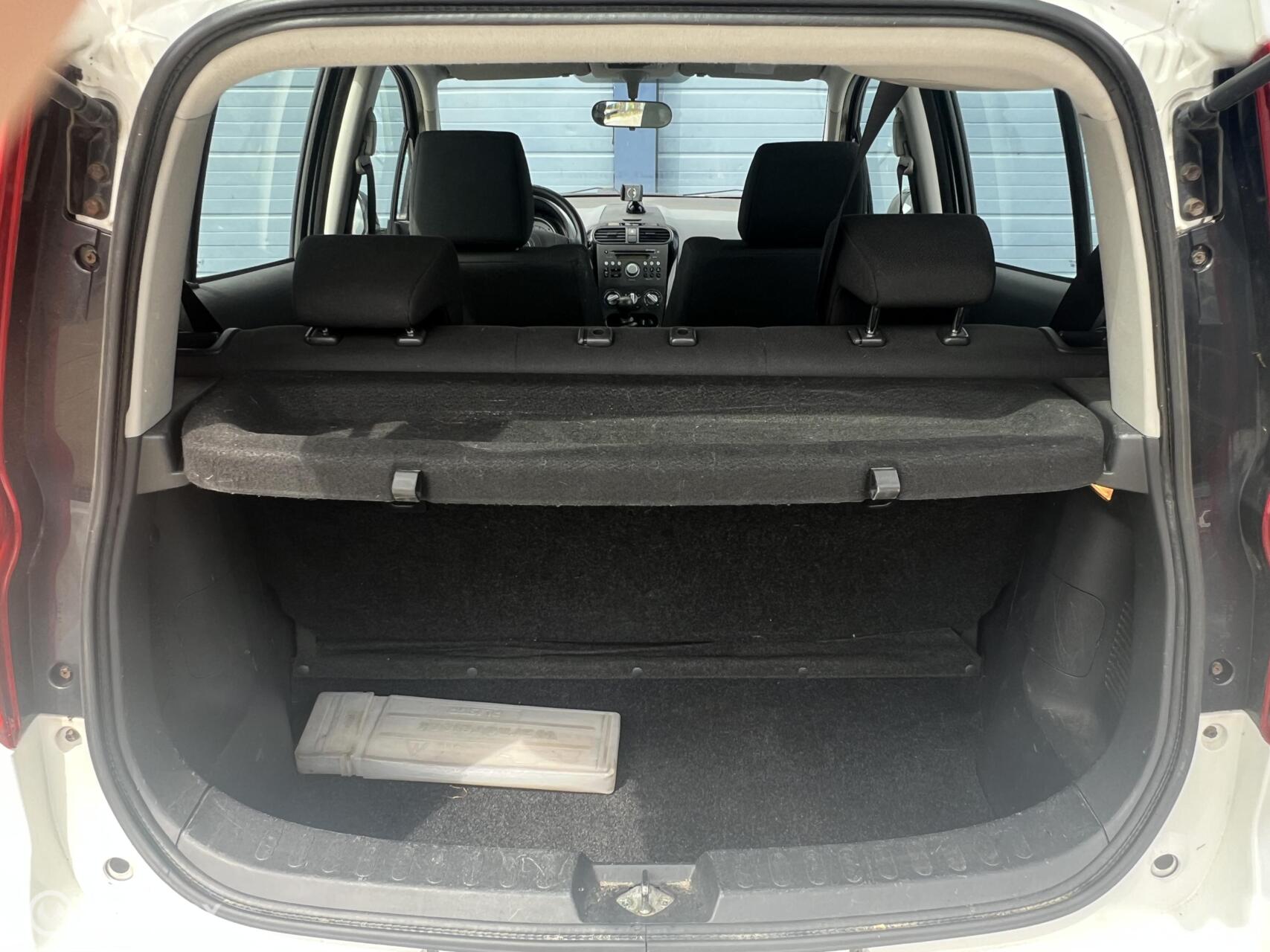 Foto van Opel Agila
