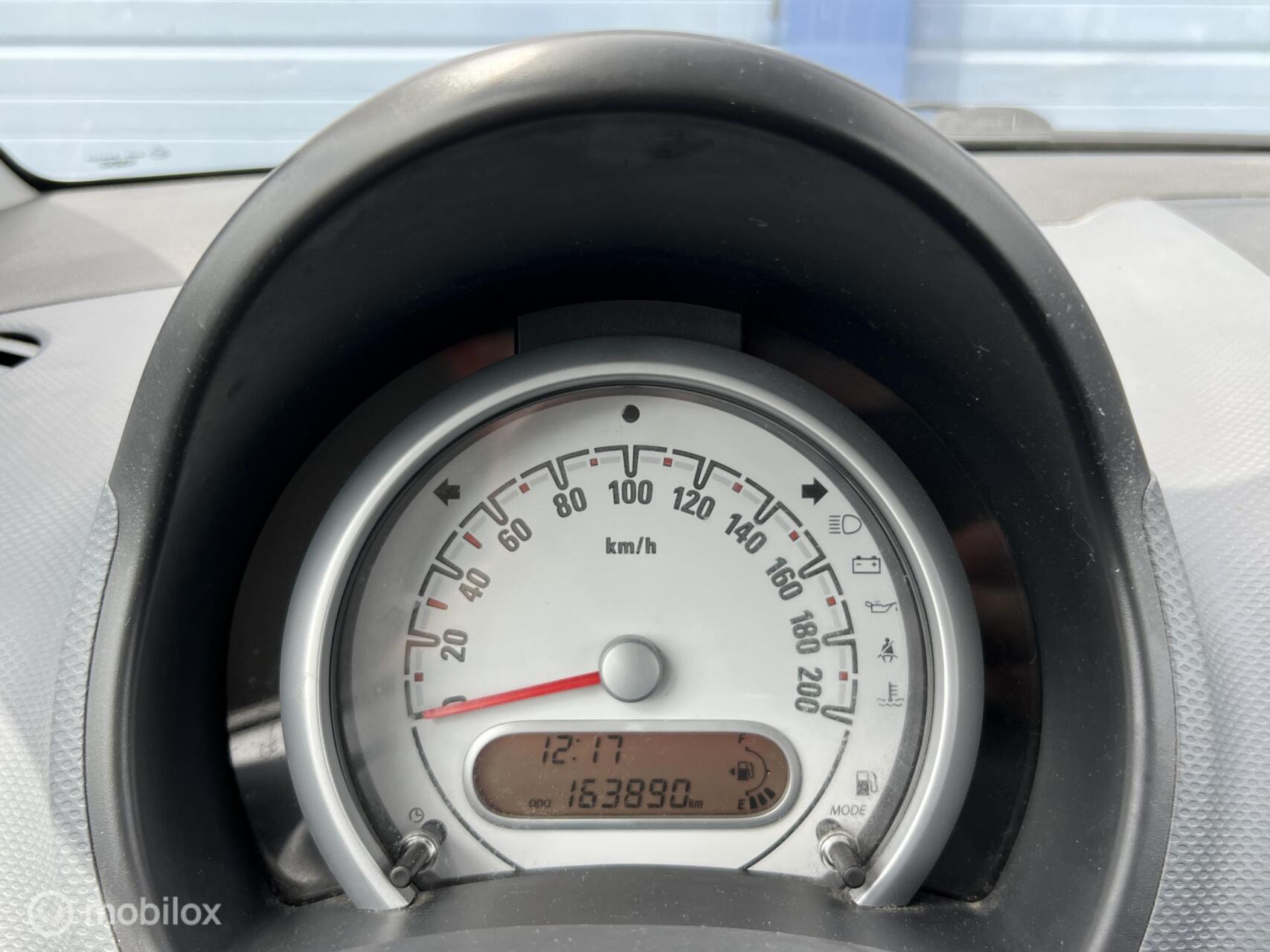 Foto van Opel Agila