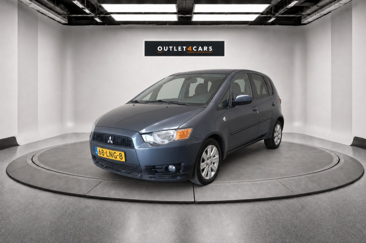 Mitsubishi Mitsubishi Colt 1.3 Edition Two 2010 - voorkant