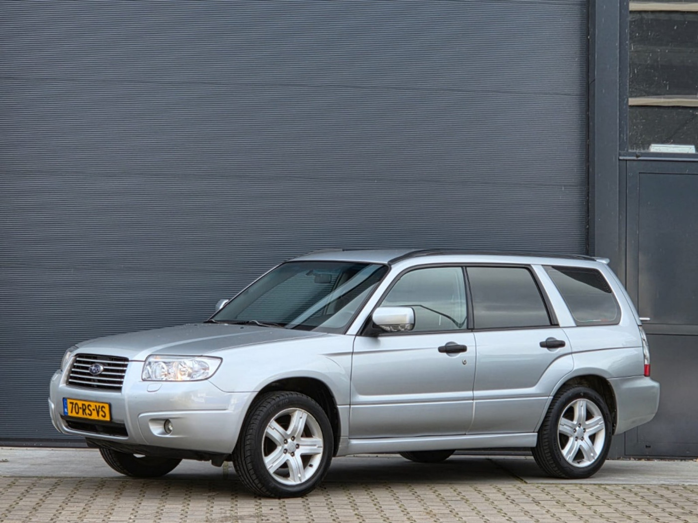 Subaru Forester 2.0 X Comfort Pack 2005 - voorkant