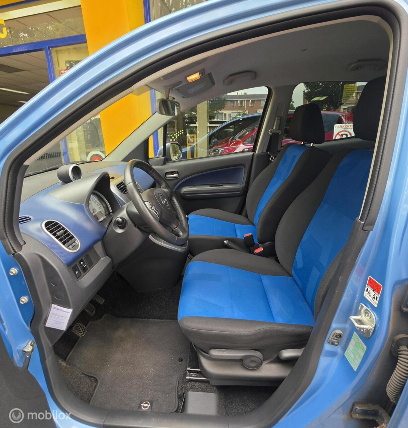 Foto van Opel Agila