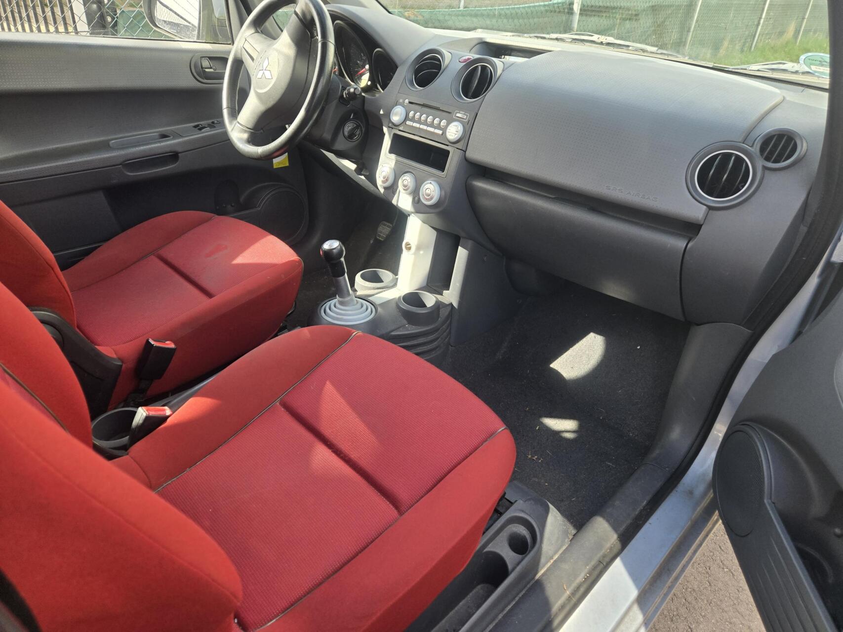 Foto van Mitsubishi Mitsubishi Colt