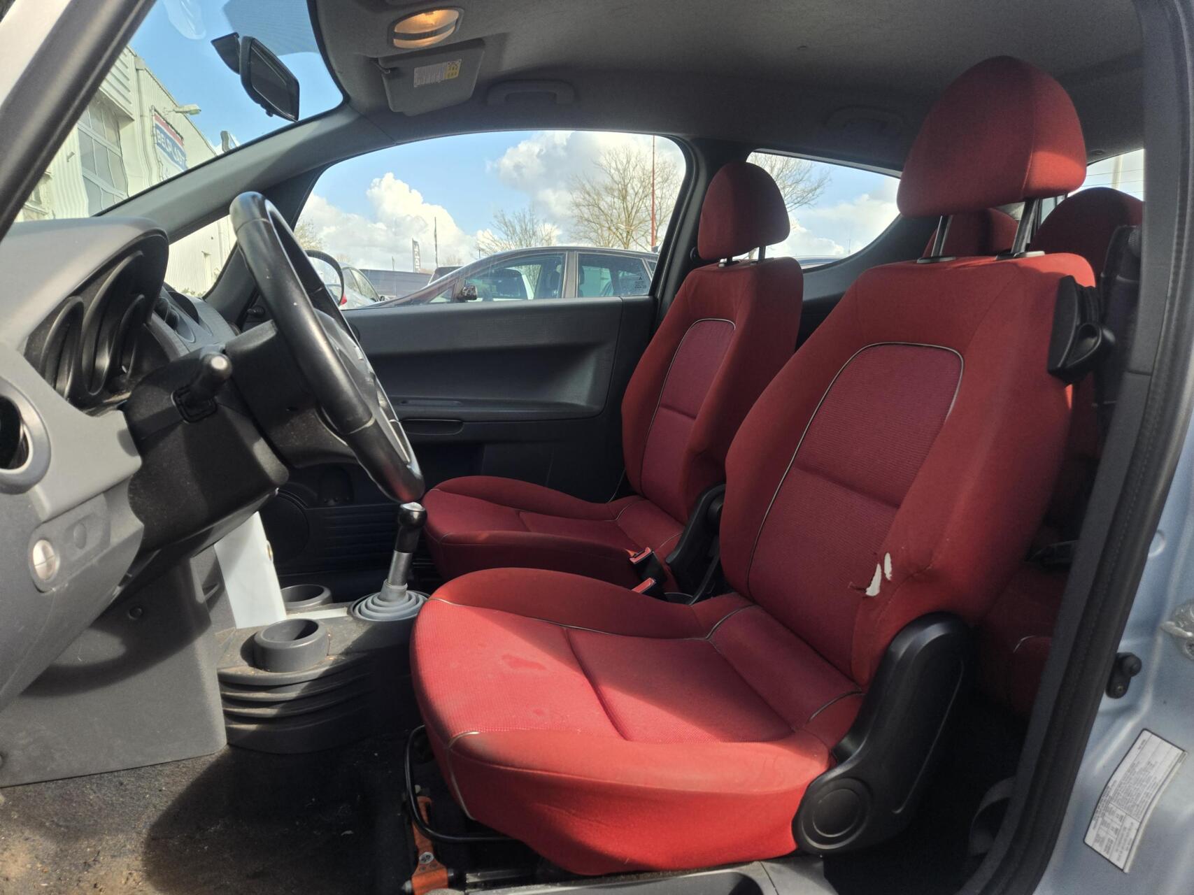 Foto van Mitsubishi Mitsubishi Colt