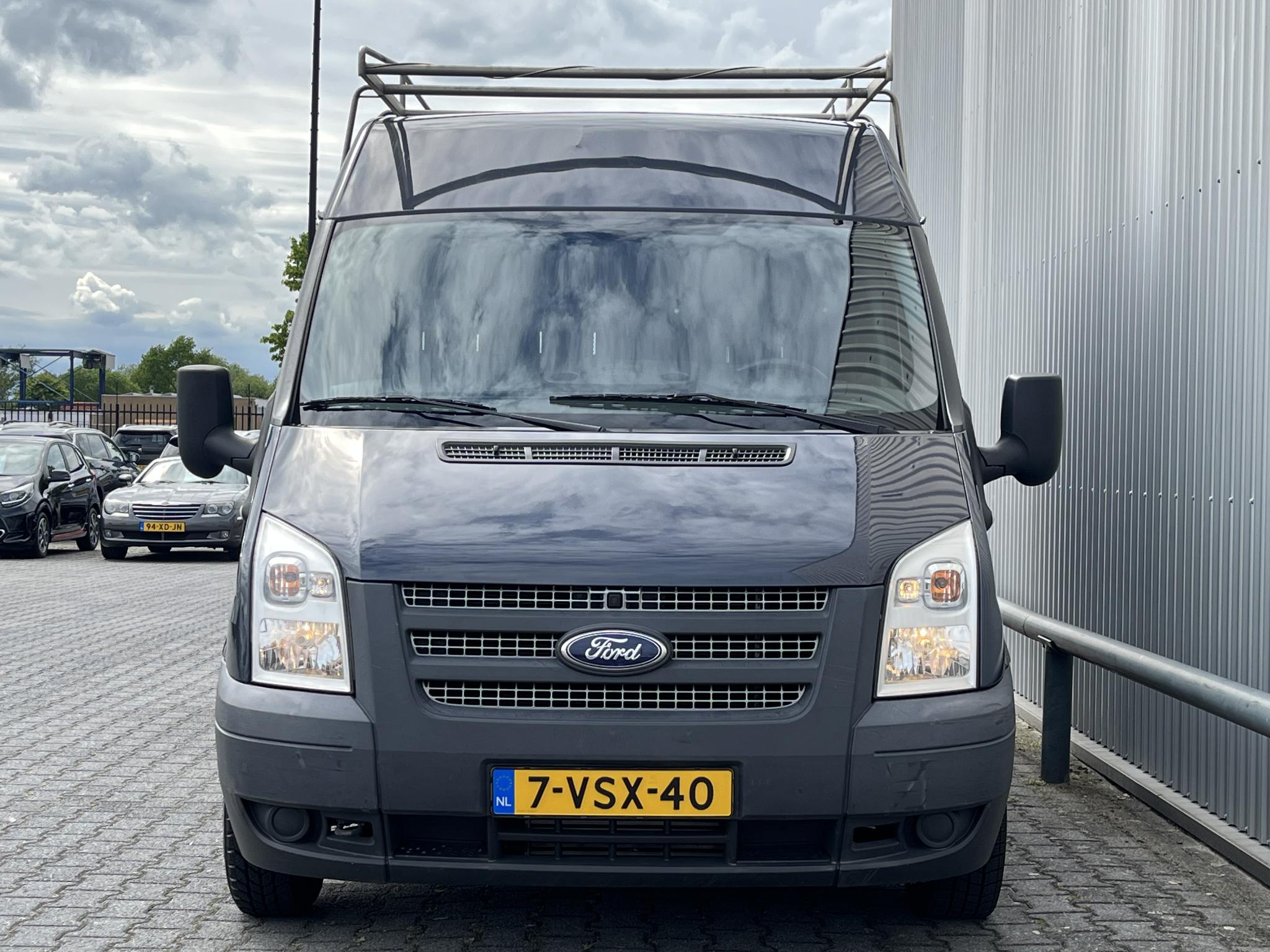 Foto van Ford Transit/tourneo