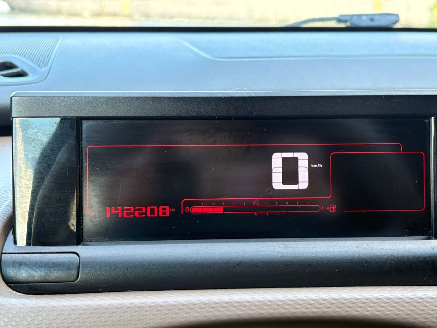 Foto van Citroen C4 Cactus