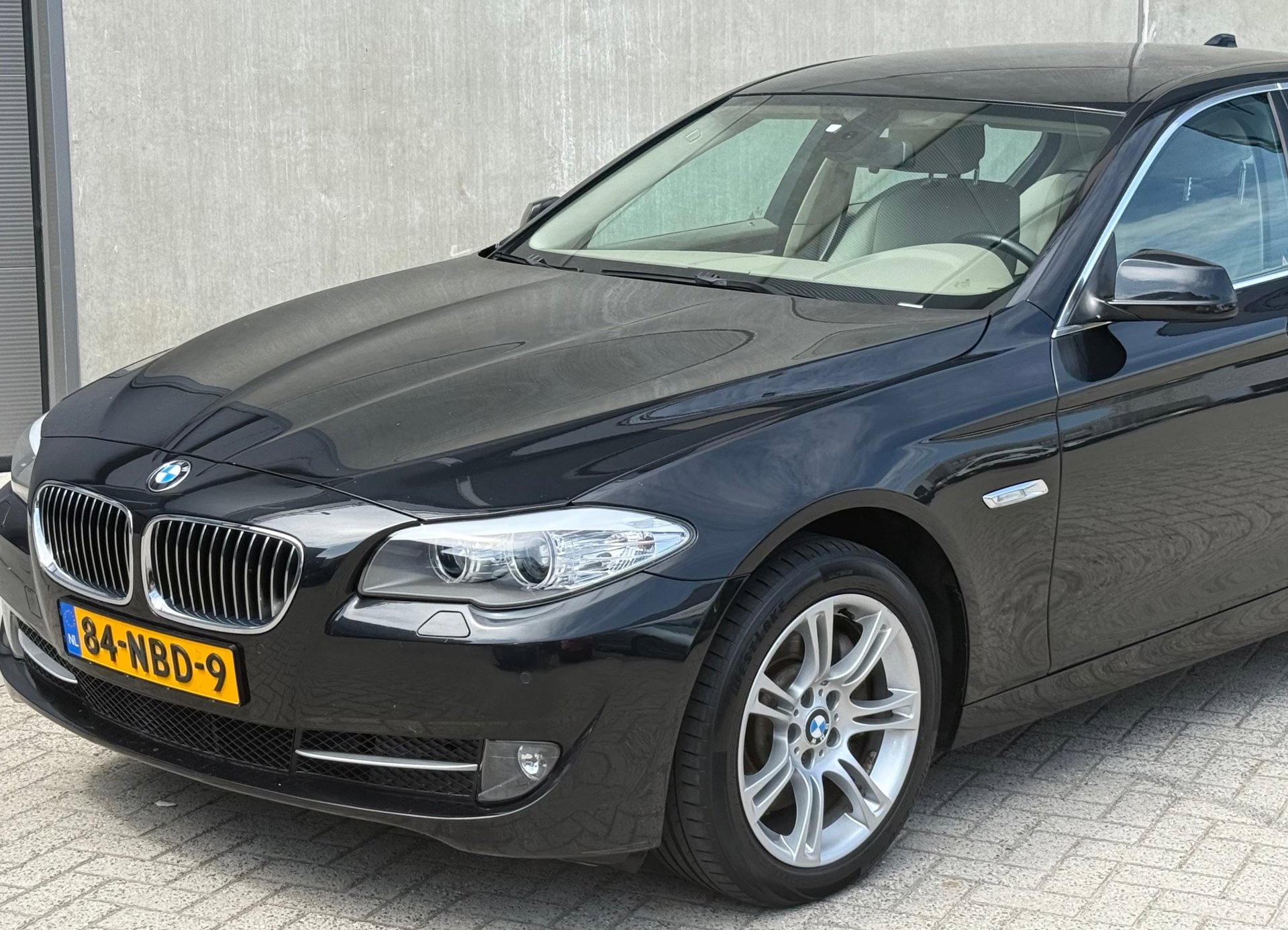 Foto van BMW 528i