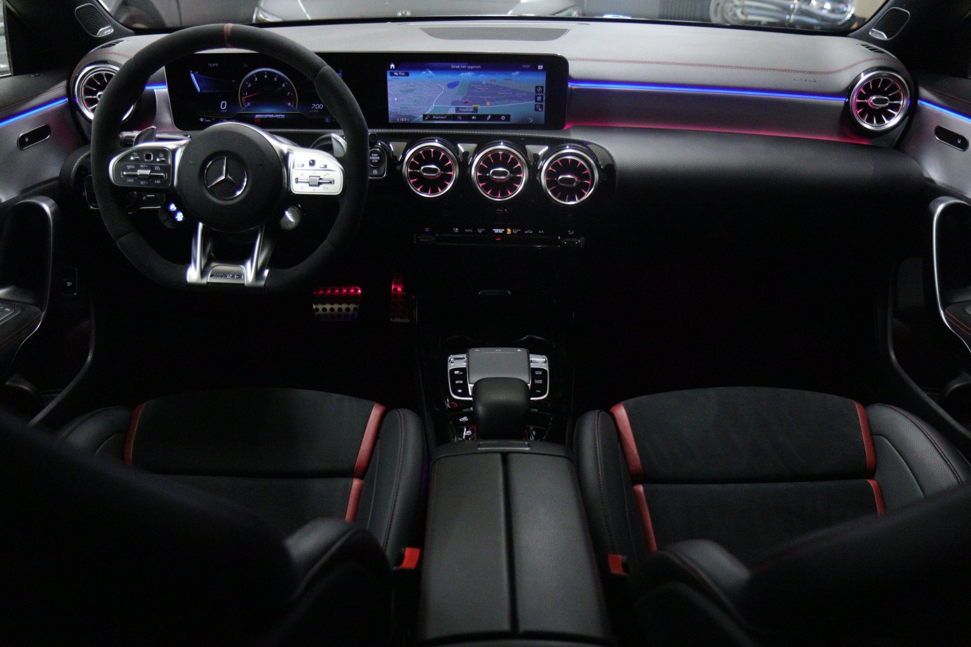 Foto van Mercedes-Benz AMG Cla 35