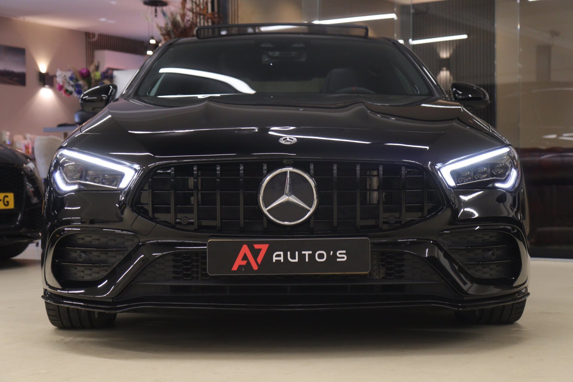 Foto van Mercedes-Benz AMG Cla 35