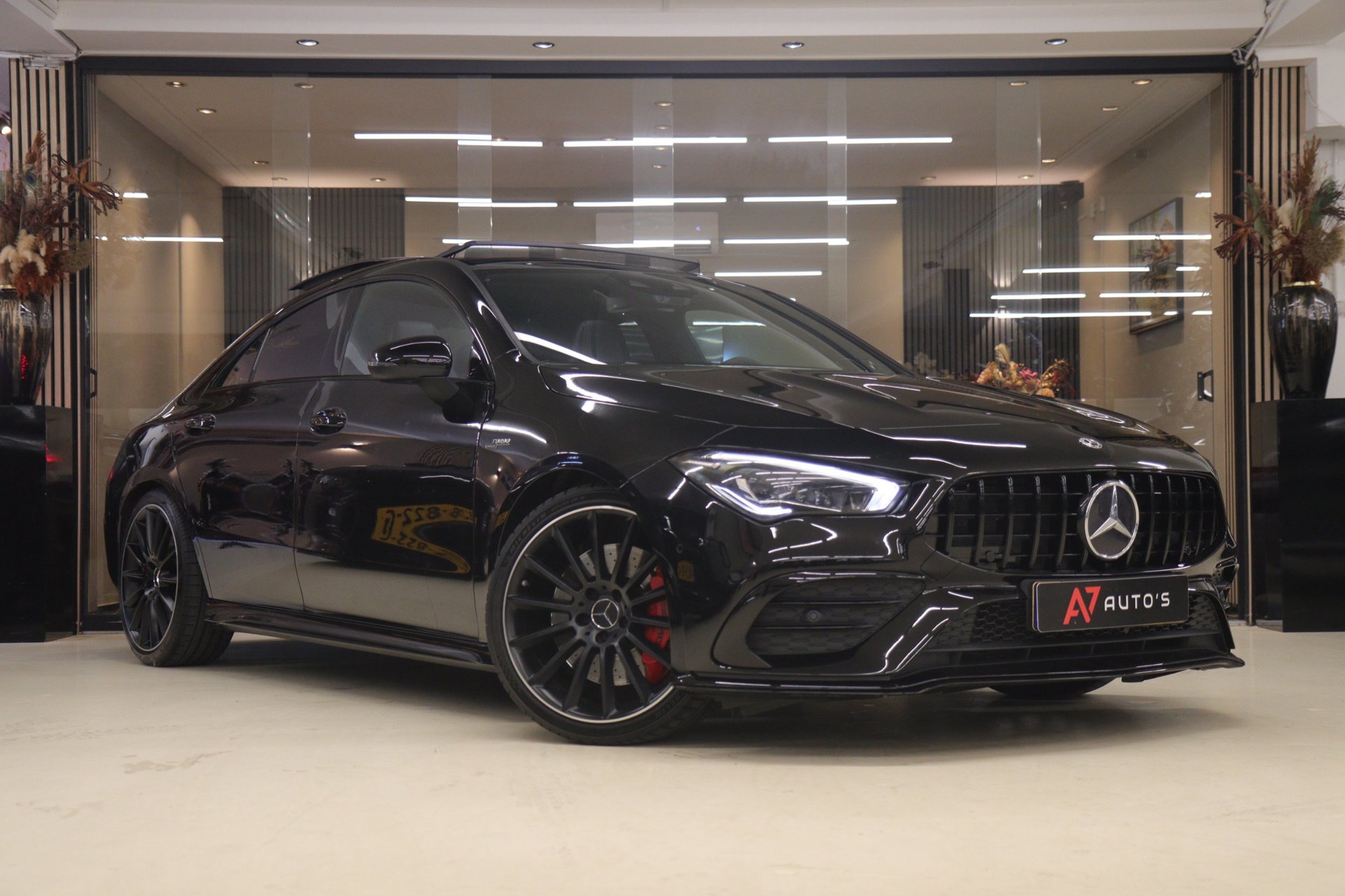 Foto van Mercedes-Benz AMG Cla 35