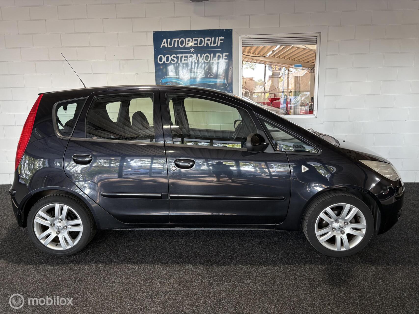 Foto van Mitsubishi Mitsubishi Colt