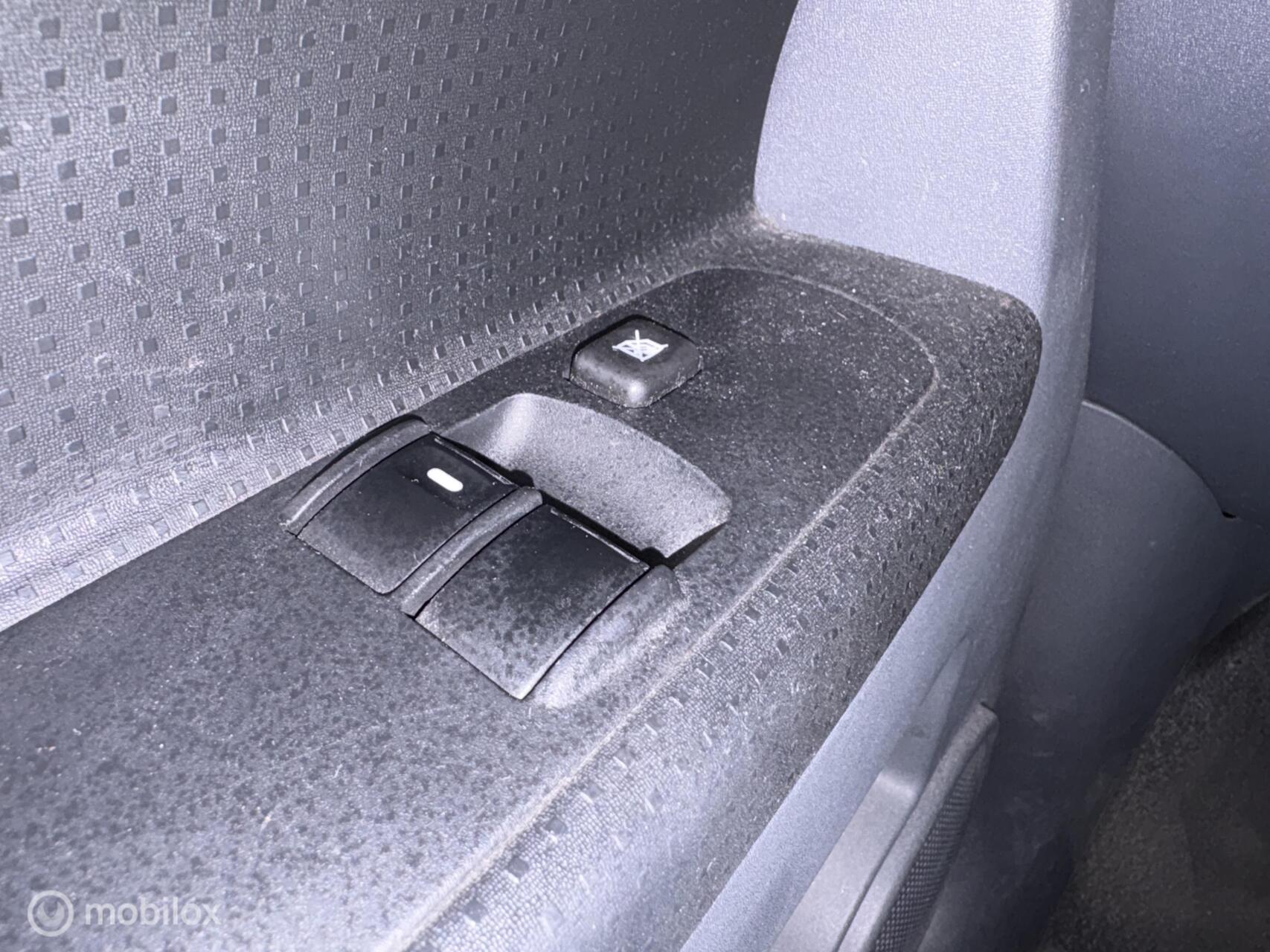 Foto van Mitsubishi Mitsubishi Colt