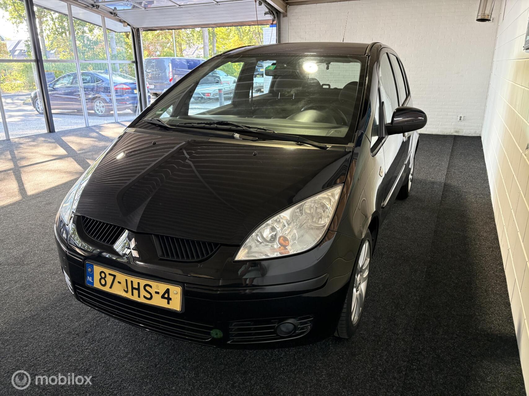Foto van Mitsubishi Mitsubishi Colt