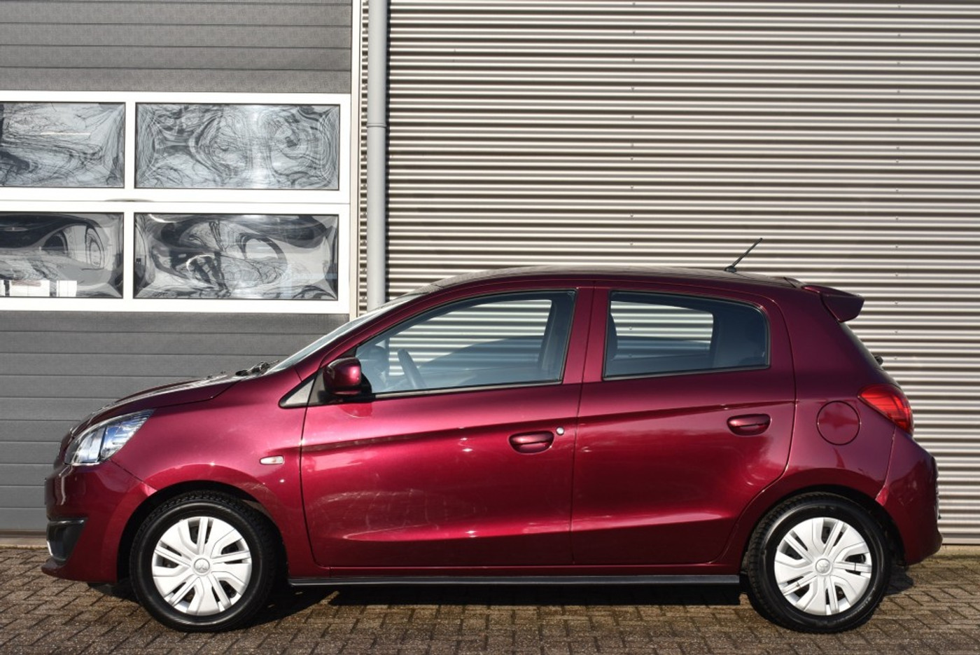 Foto van Mitsubishi Space Star
