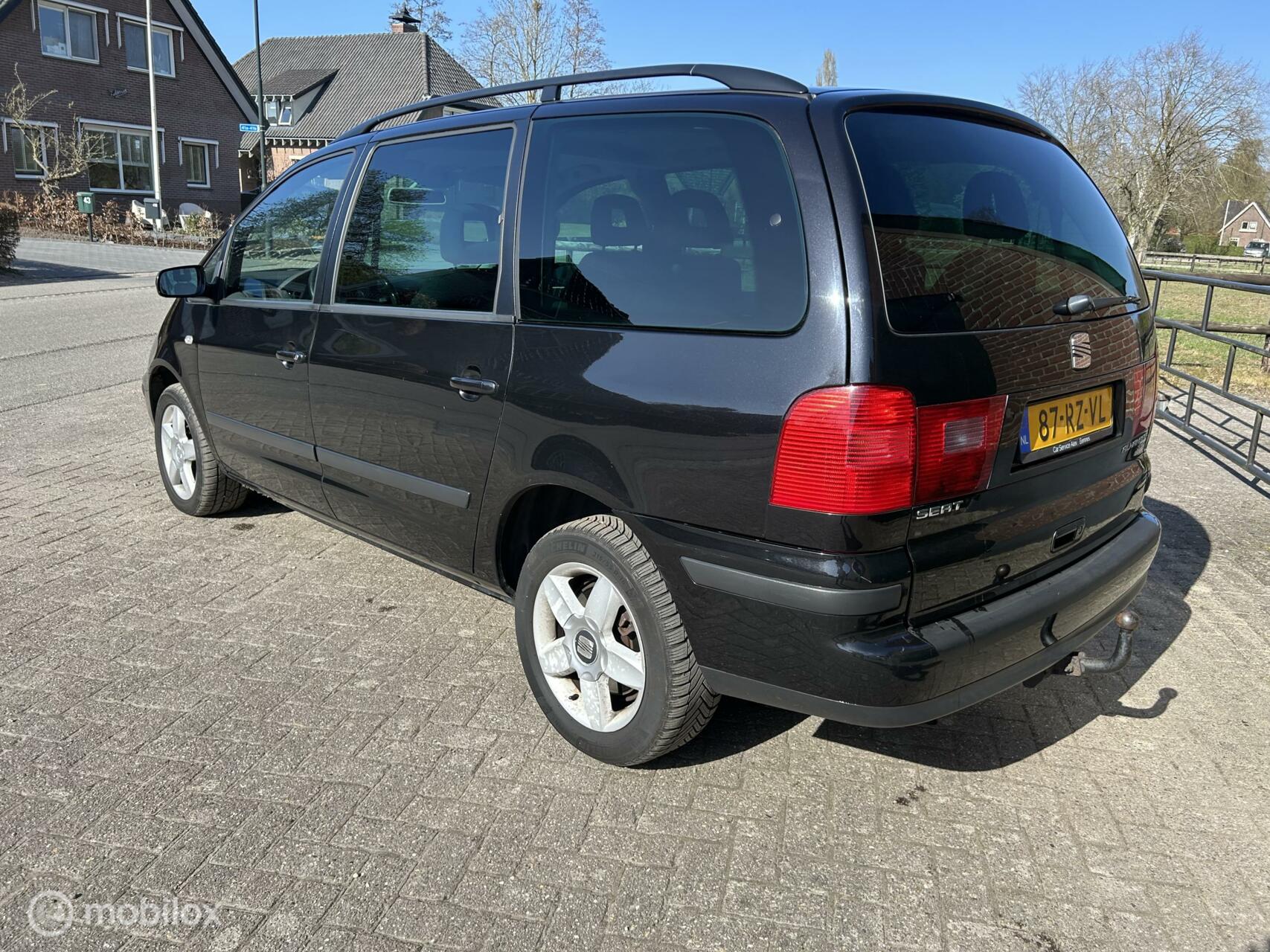 Foto van Seat Alhambra