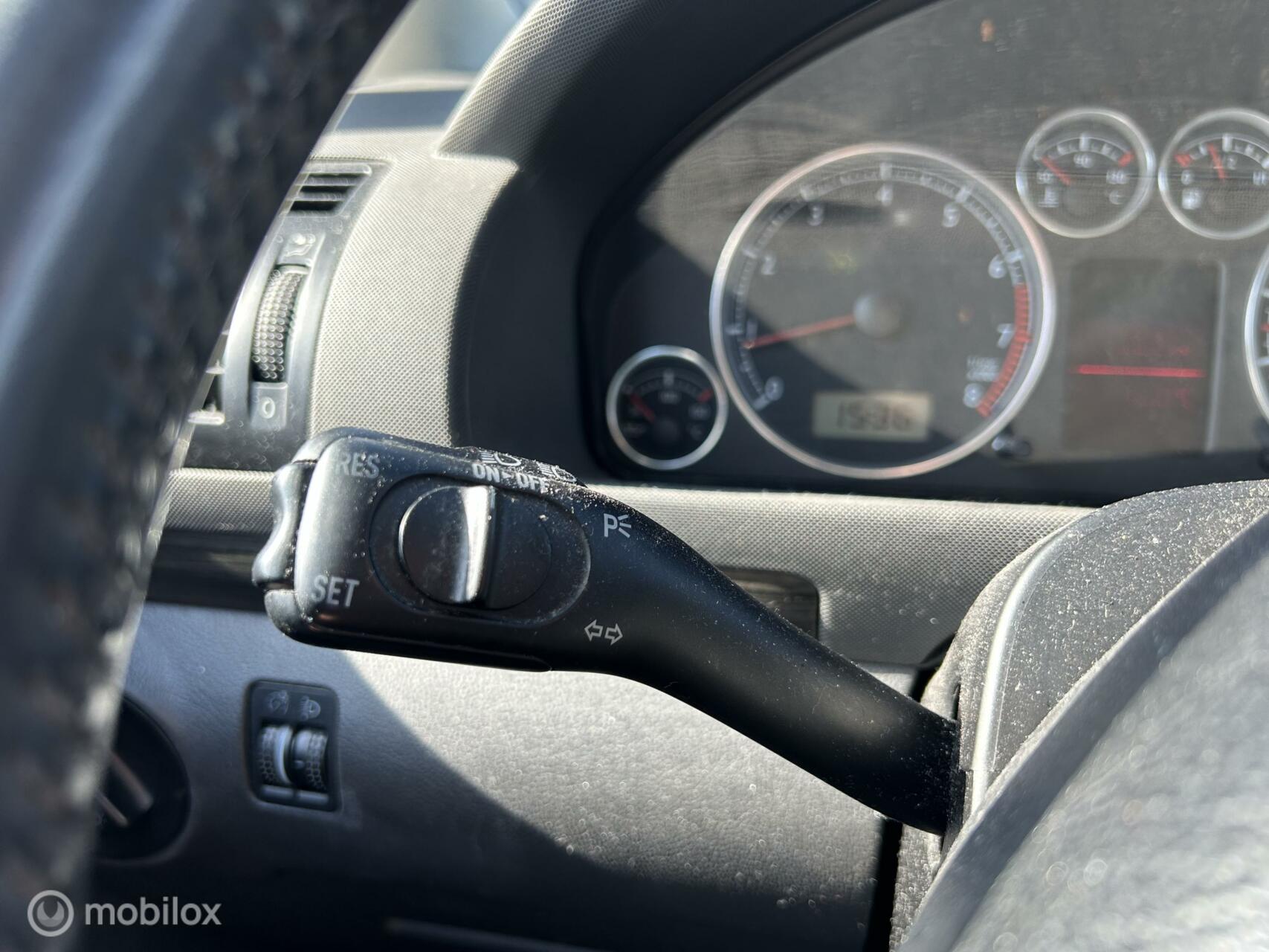 Foto van Seat Alhambra