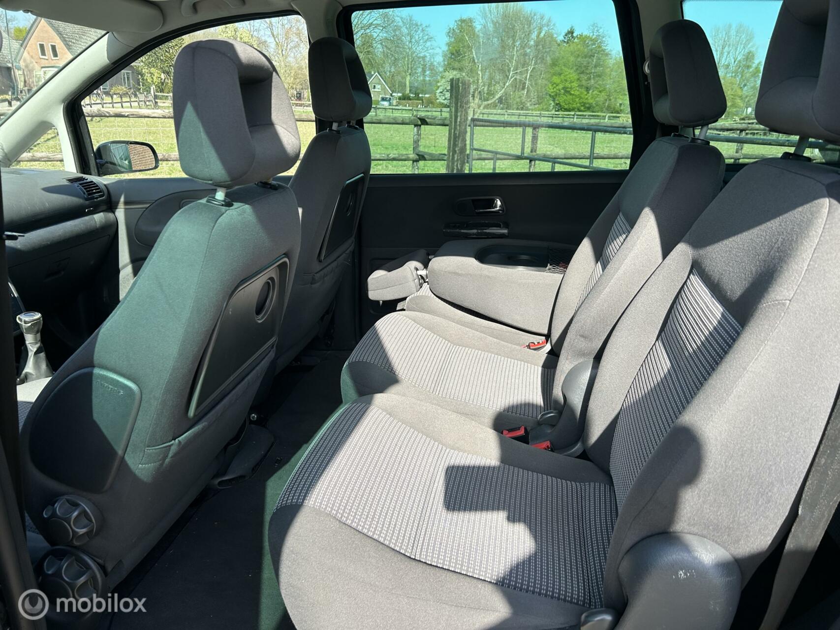 Foto van Seat Alhambra
